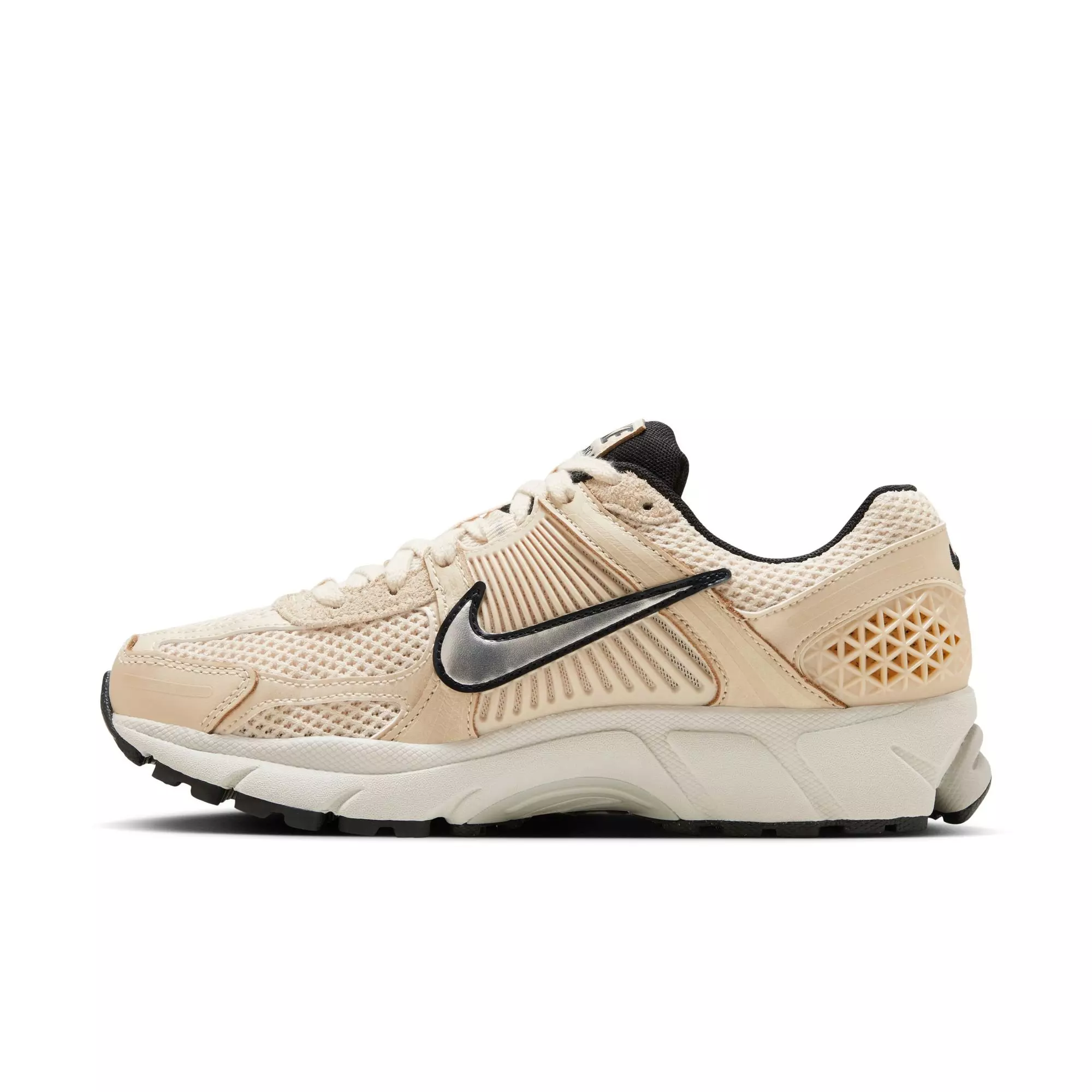 Nike Zoom Vomero 5 "Pearl White/Chrome/Light Bone" Women's Shoe - PEARL/BLACK