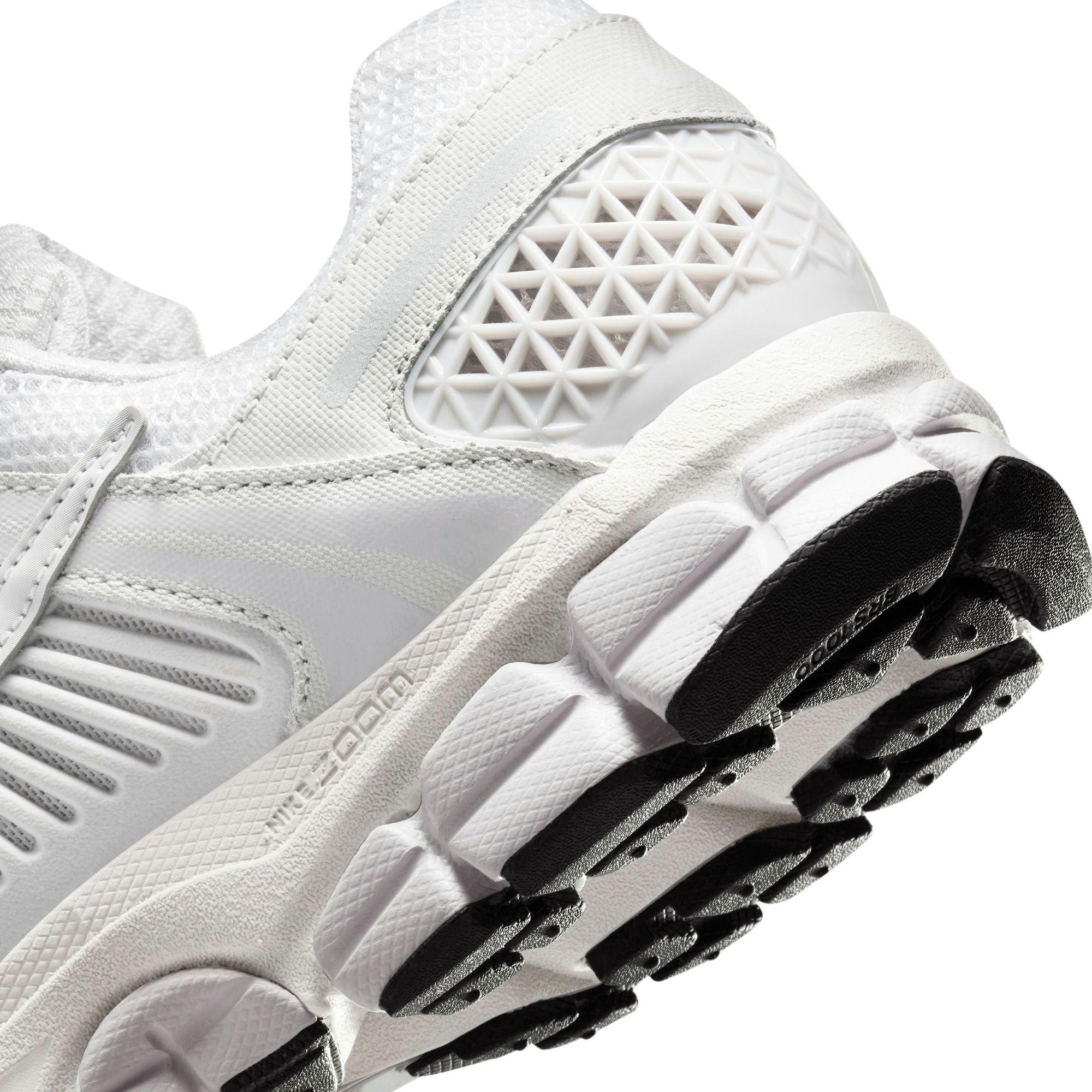 Nike Zoom Vomero 5 "White/Vast Grey/Black/Sail" Women's Shoe - WHITE/GREY Thumbnail View 12