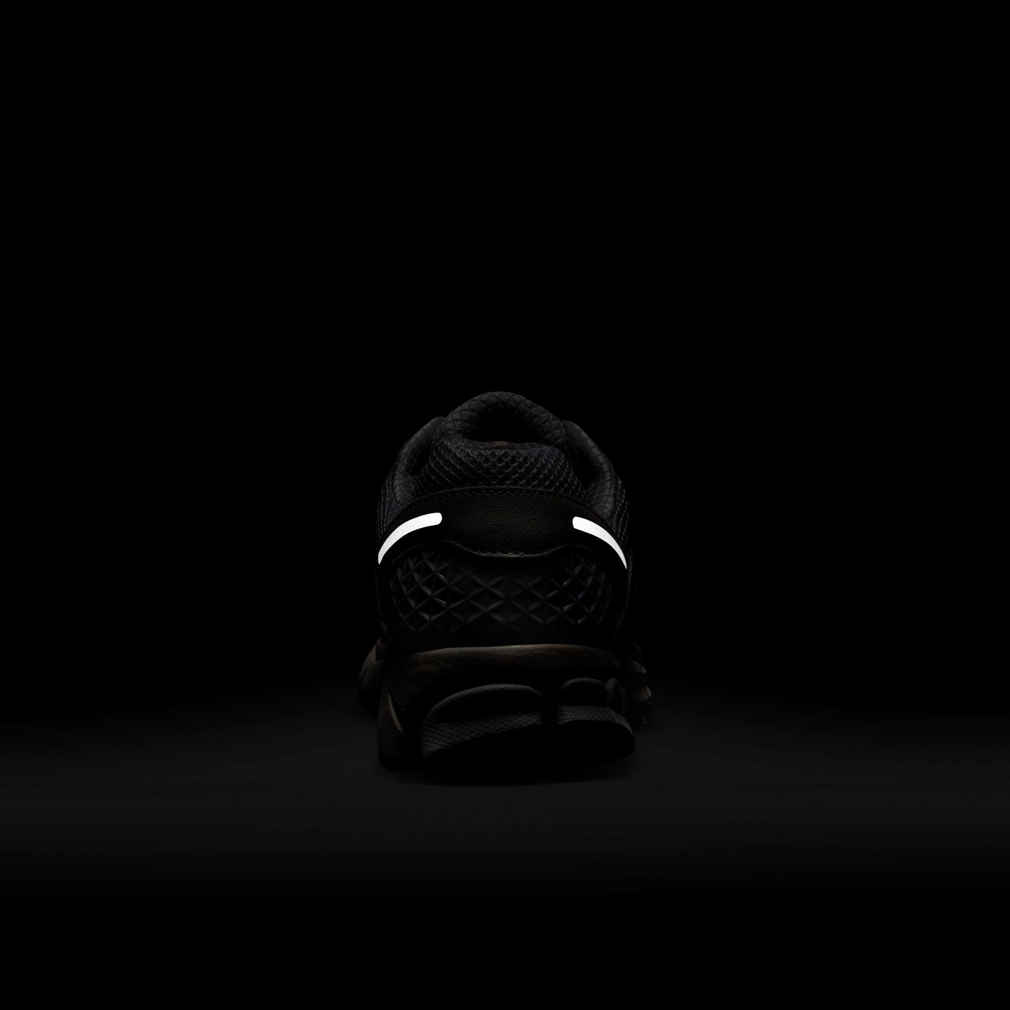 Nike Zoom Vomero 5 "White/Vast Grey/Black/Sail" Women's Shoe - WHITE/GREY Thumbnail View 8