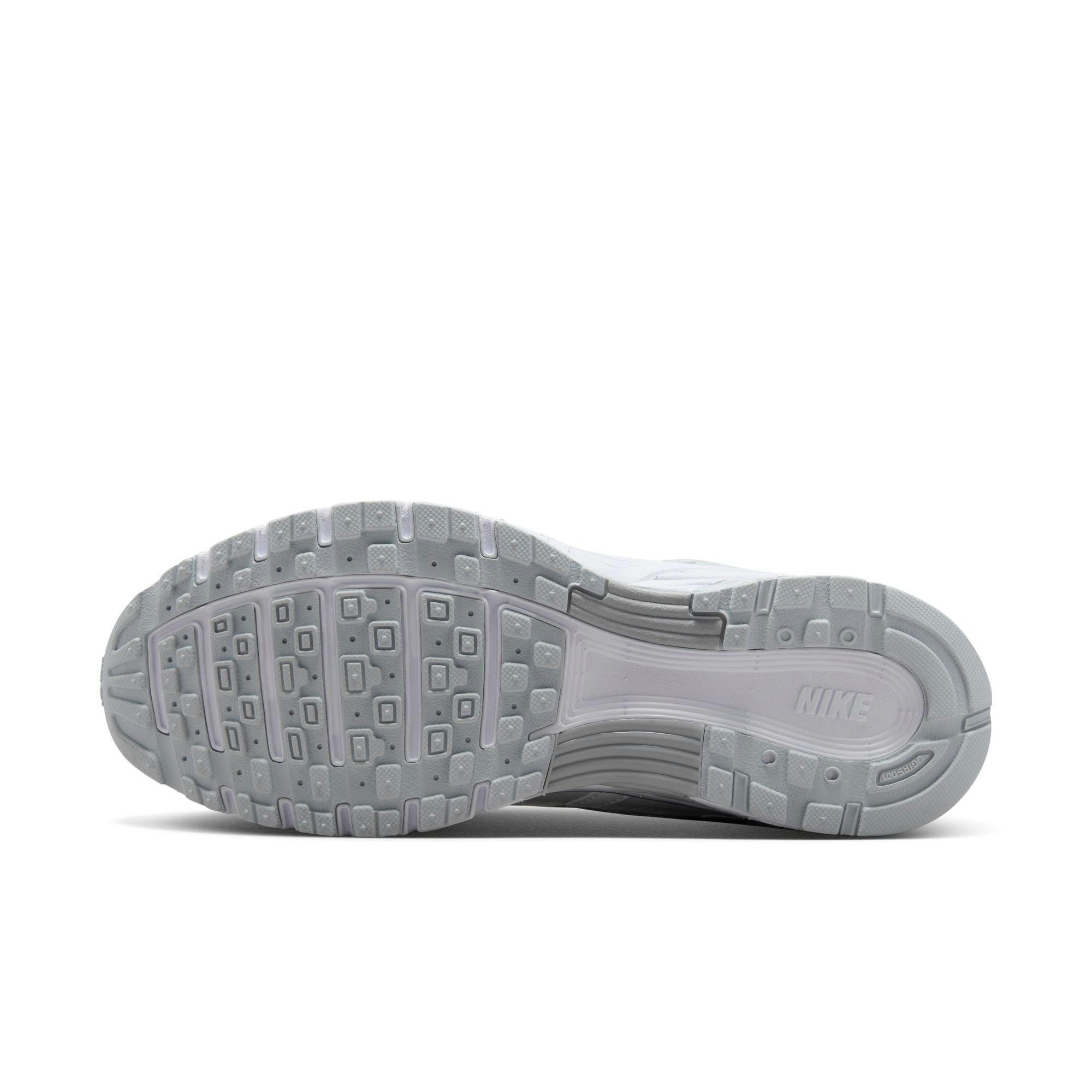 ★NIKE★NIKE(W) P-6000 llic Summit White★送料・関税込★ Amazon.com | NIKE Women's Sneaker, MTLC Summit Wht White