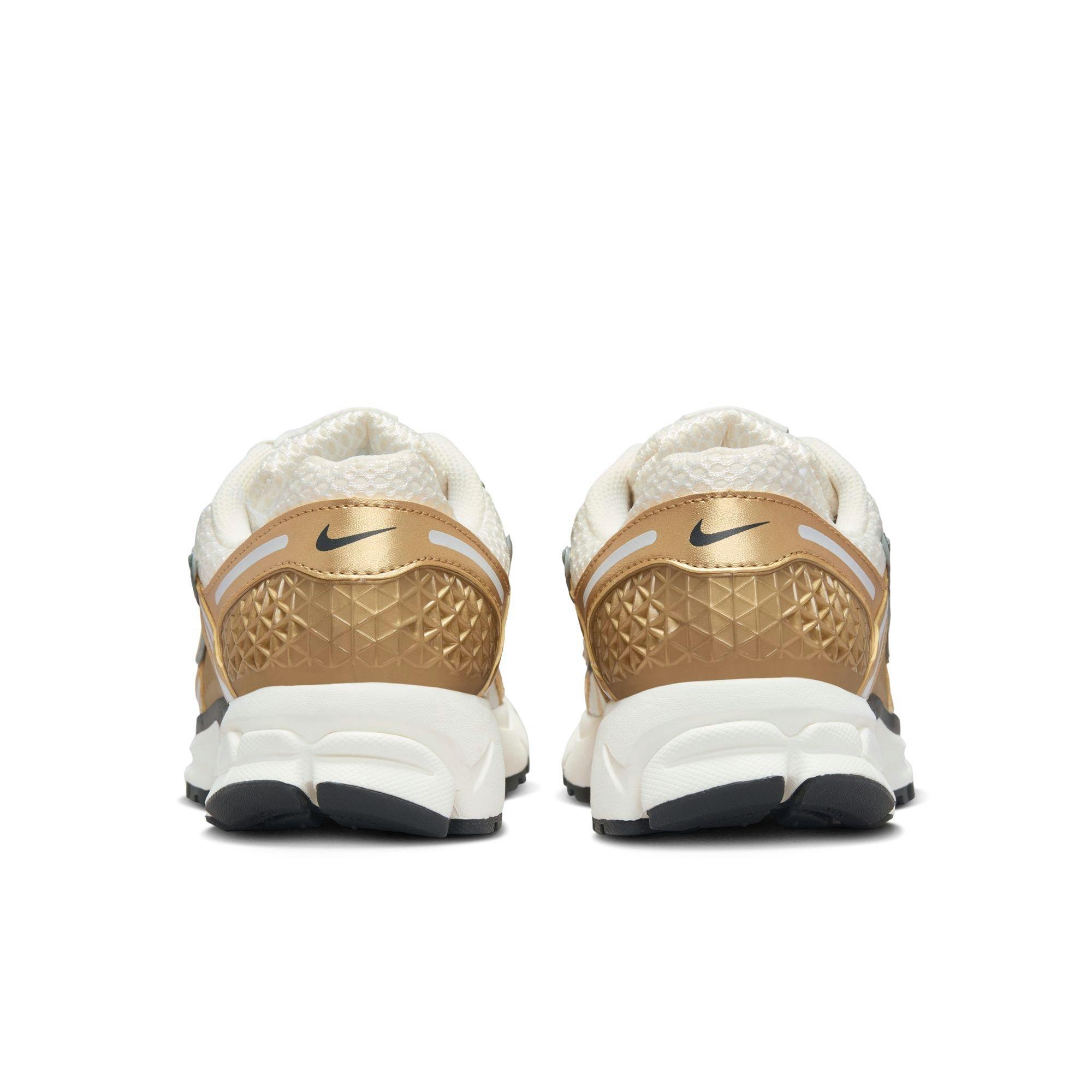 Nike Zoom Vomero 5 Women's "Photon Dust/Metallic Gold/Gridiron/Sail" Shoe