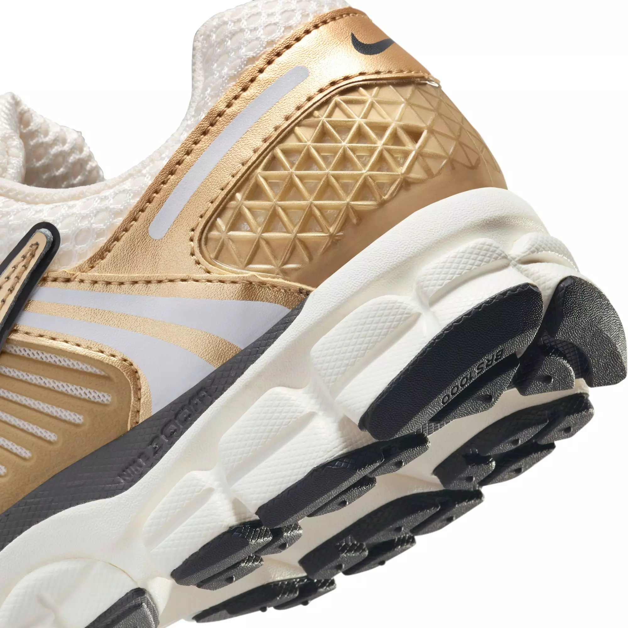 Nike Zoom Vomero 5 "Photon Dust/Metallic Gold/Gridiron/Sail" Women's Shoe - OFF-WHITE/KHAKI