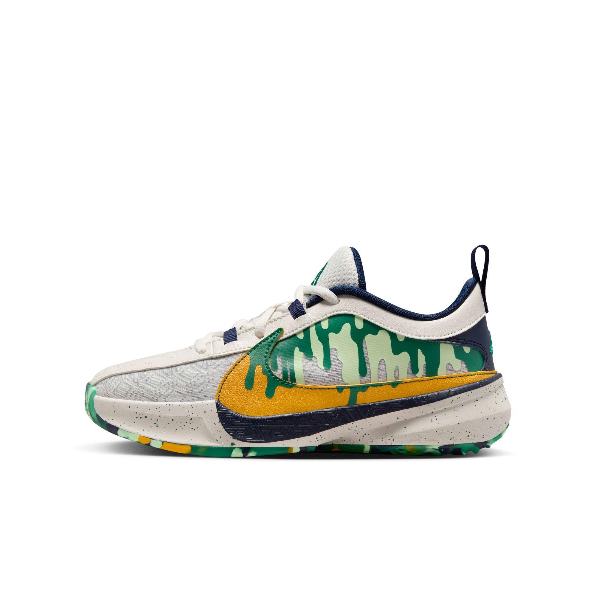 Nike Freak 5 SE Grade School Kids' Summer Camp Basketball Shoe