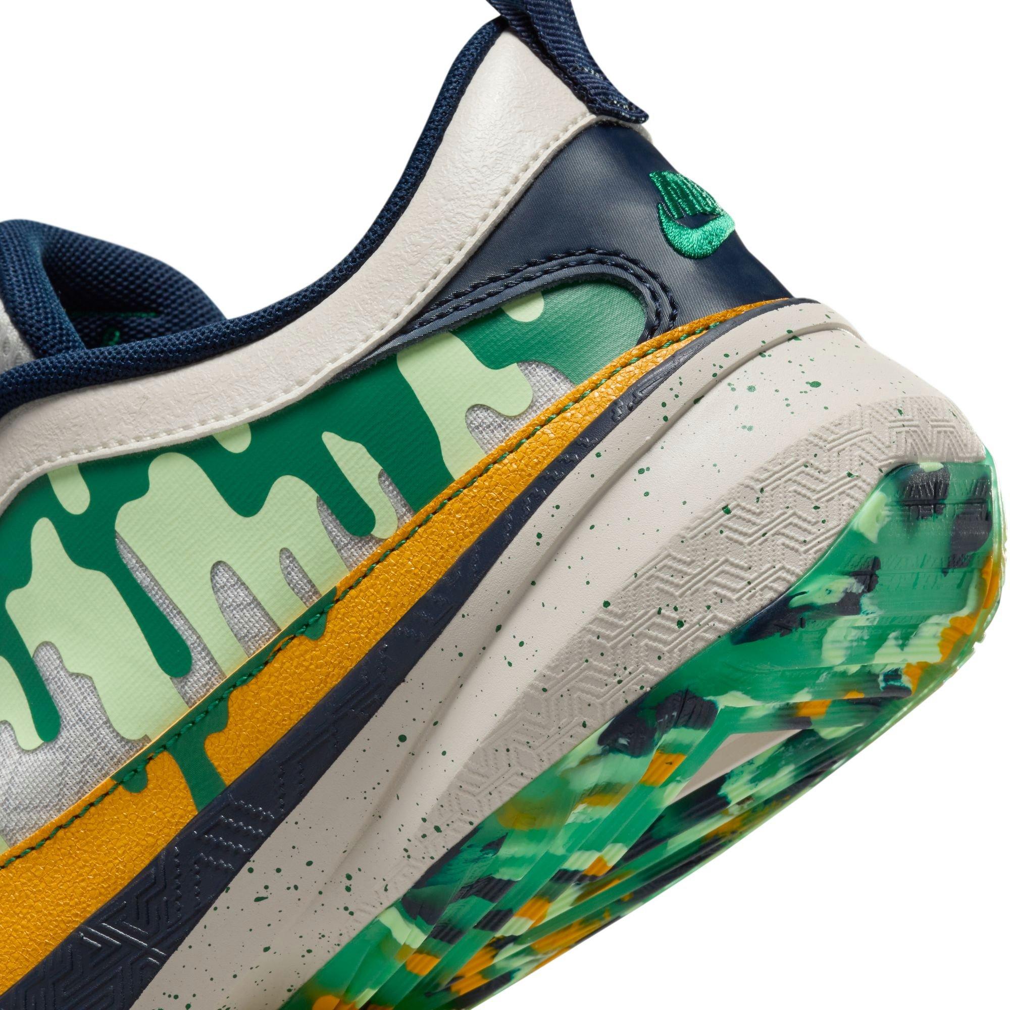 Nike Freak 5 SE Grade School Kids' Summer Camp Basketball Shoe