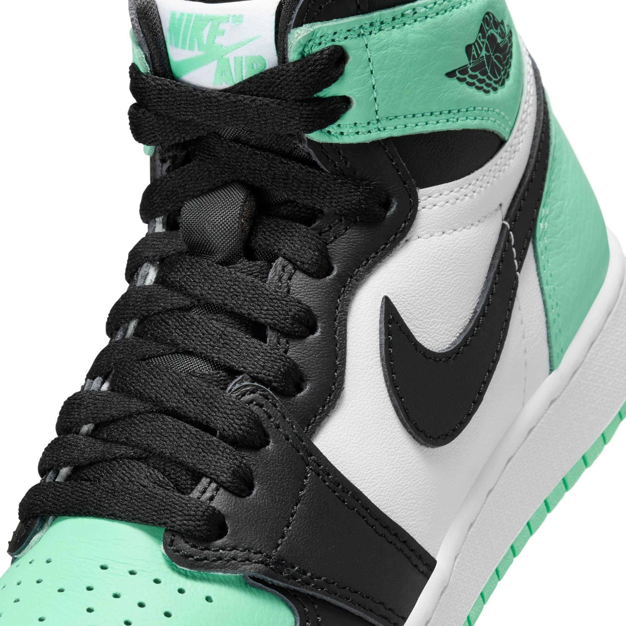 Jordan 1 Retro High OG "Green Glow" Grade School Kids' Shoe - WHITE/BLACK/GREEN GLOW Thumbnail View 4