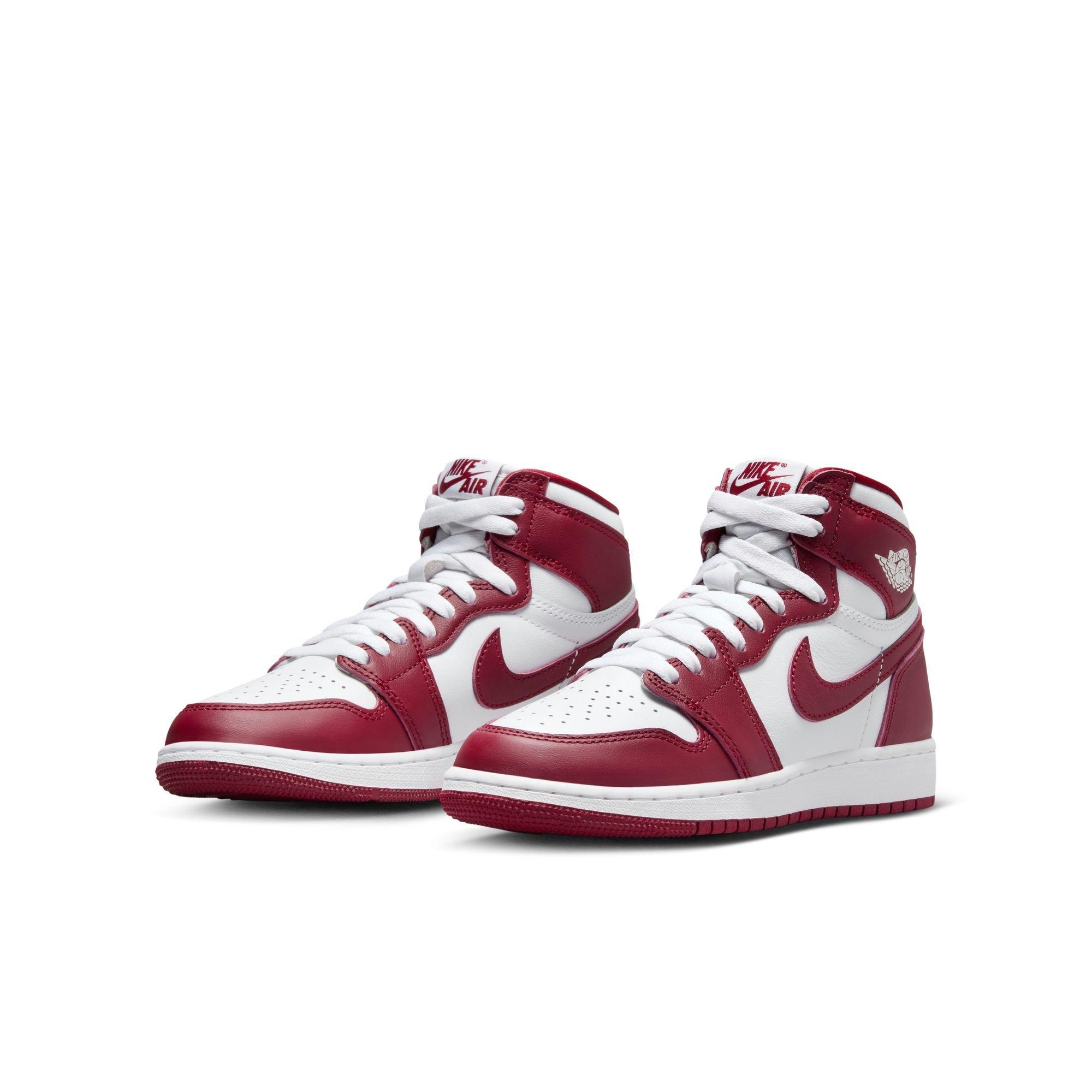 Jordan 1 Retro High OG "Artisanal Red" Grade School Kids' Shoe - WHITE/TEAM RED Thumbnail View 3