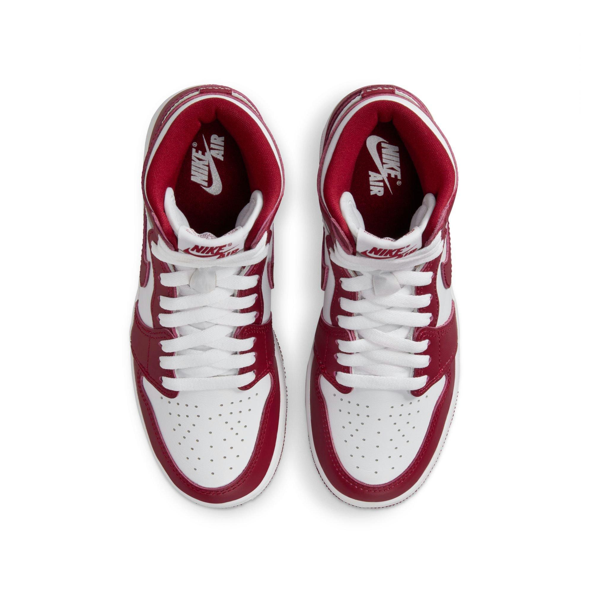 Jordan 1 Retro High OG "Artisanal Red" Grade School Kids' Shoe - WHITE/TEAM RED Thumbnail View 10