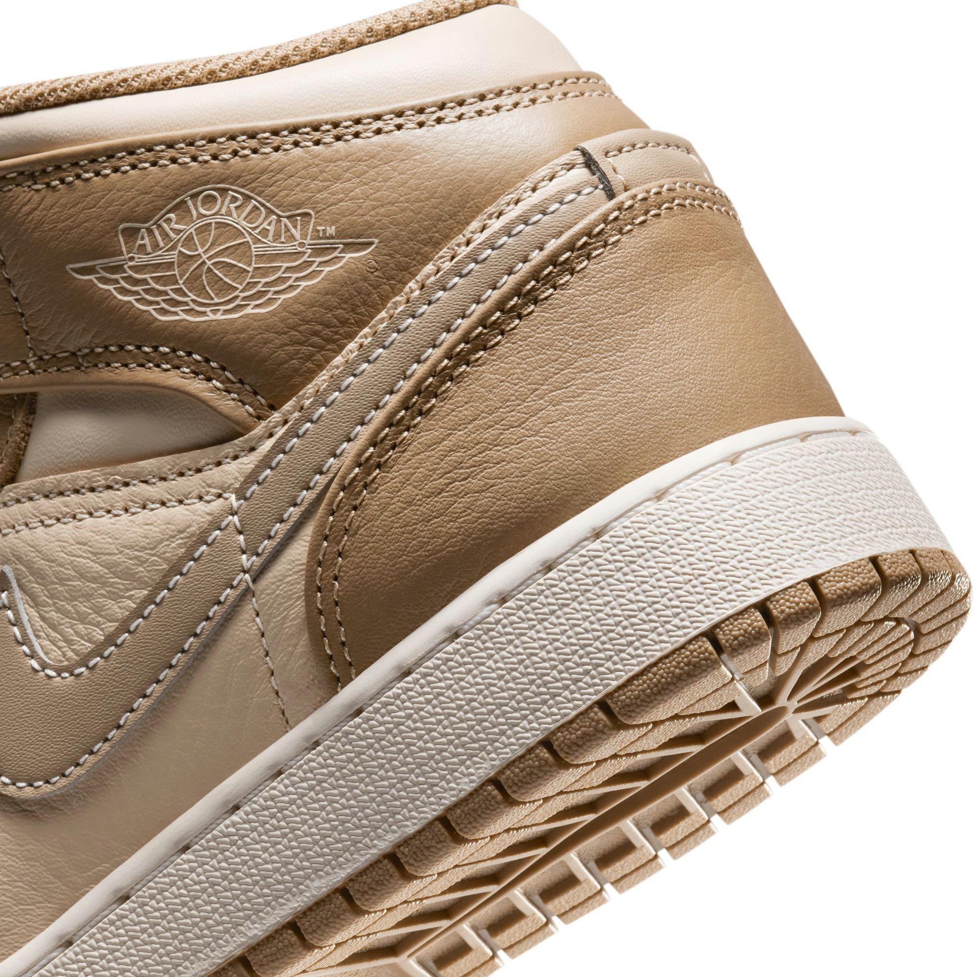 Jordan 1 Mid Grade School Boys' "Legend Lt Brown/Khaki/Phantom" Shoe