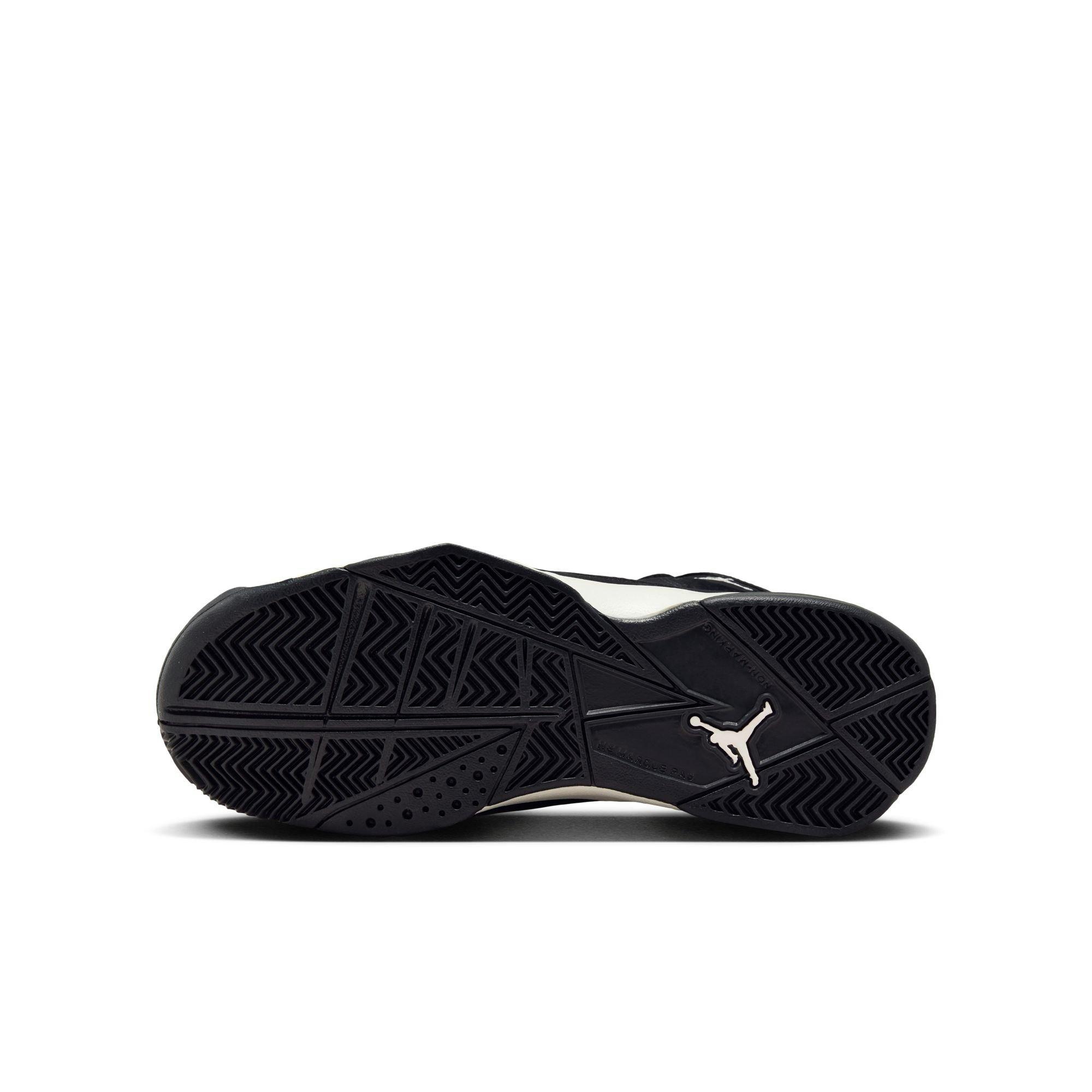 Jordan True Flight Grade School Boys' "Black/Phantom/Anthracite" Shoe