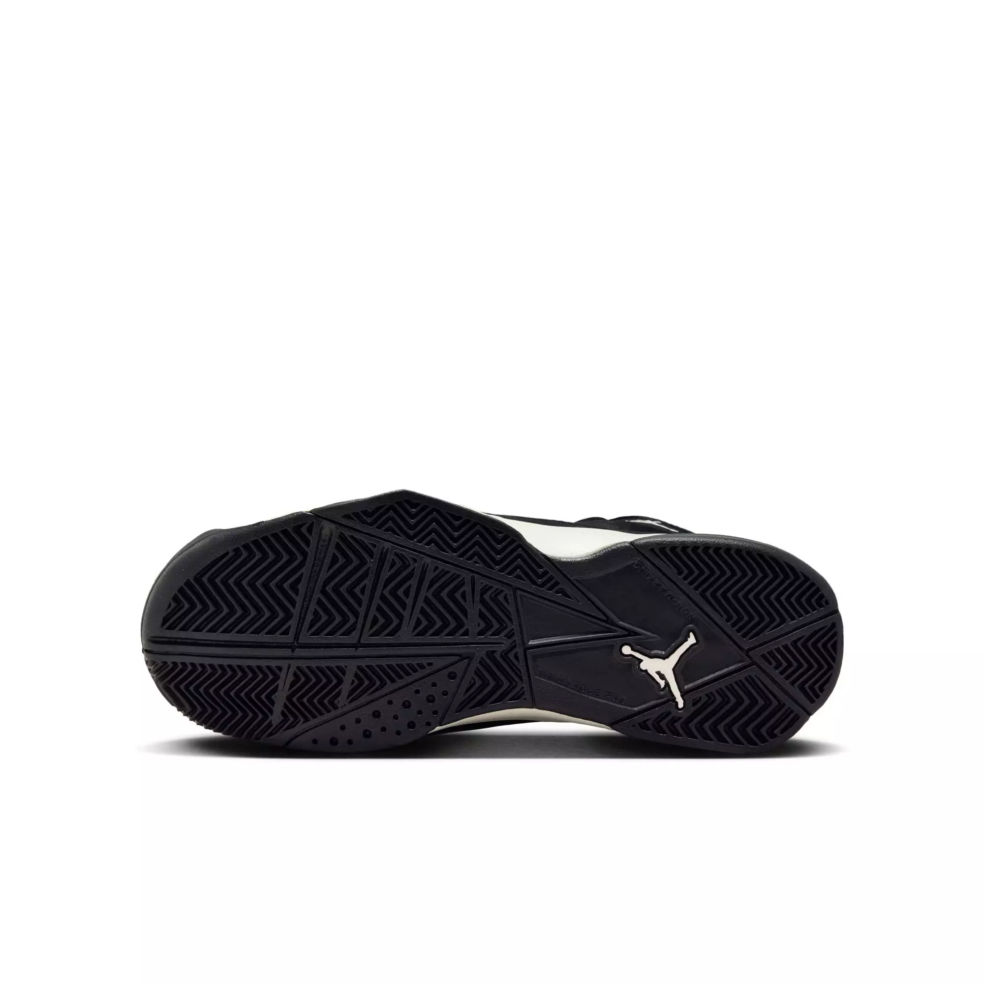 Jordan True Flight "Black/Phantom/Anthracite" Grade School Boys' Shoe - BLACK/TAN