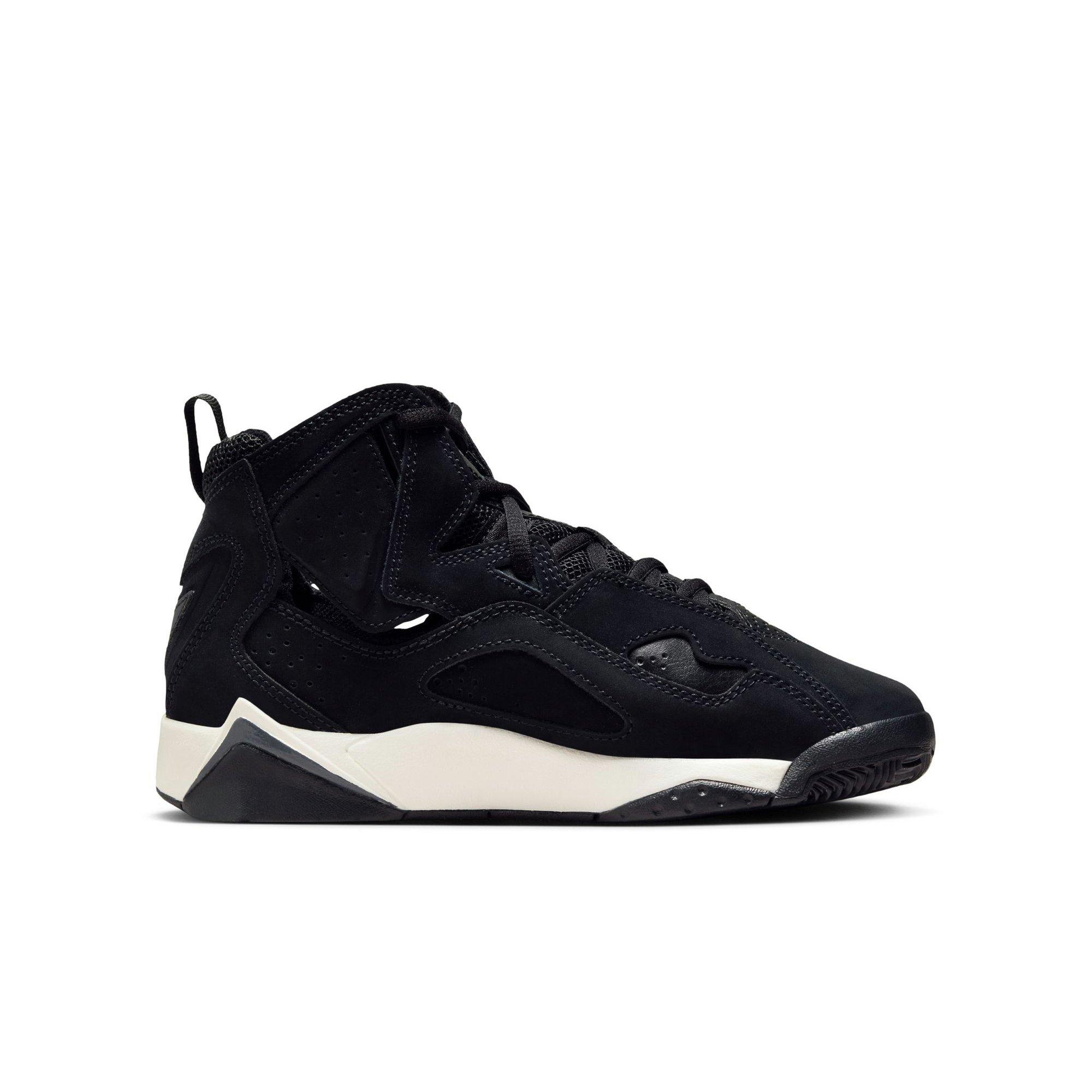 Jordan True Flight Black Phantom Anthracite Grade School Boys Shoe Hibbett