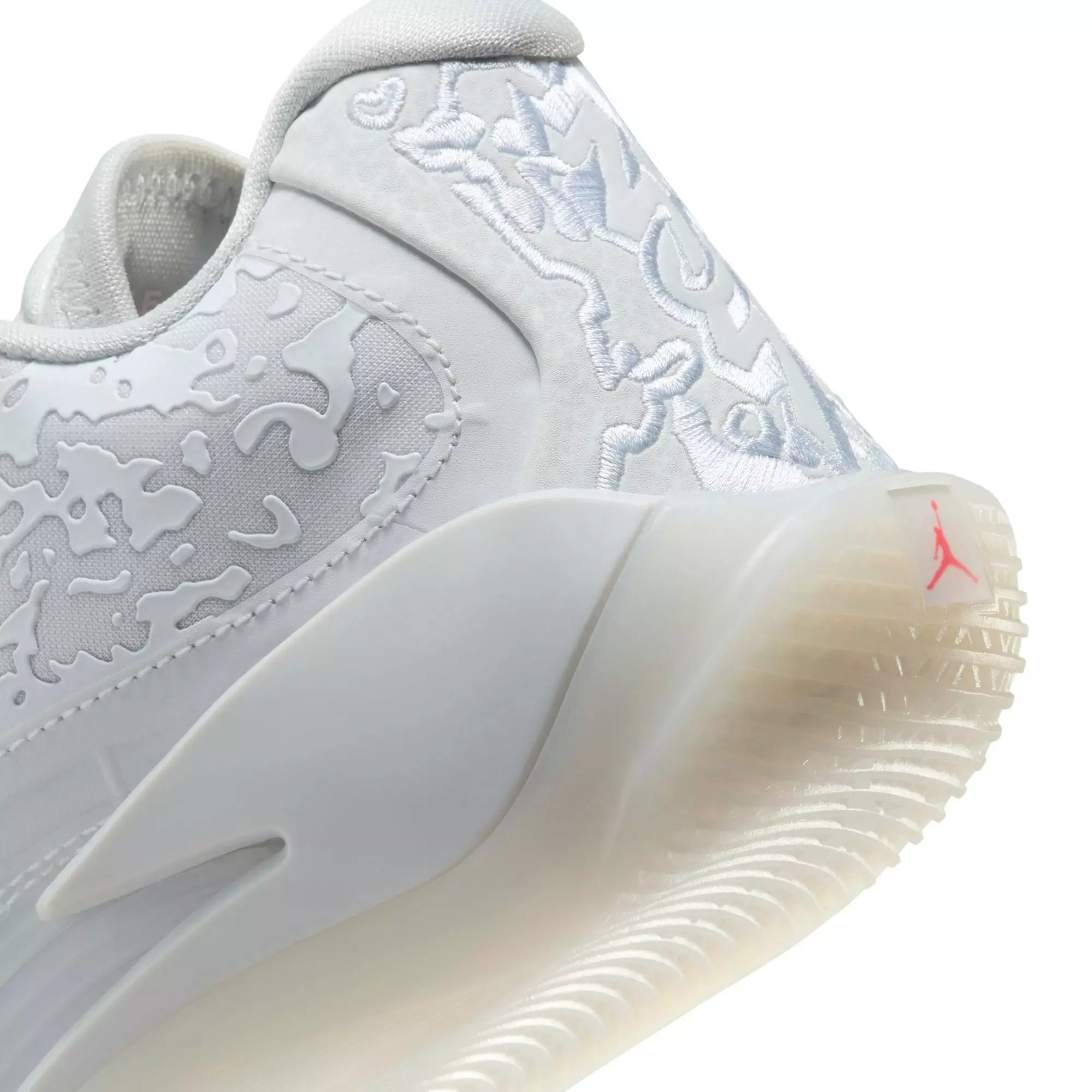 Jordan Zion 3 "Sanctuary" Grade School Kids' Basketball Shoe -  WHITE/VAPOR GREEN/PINK FOAM