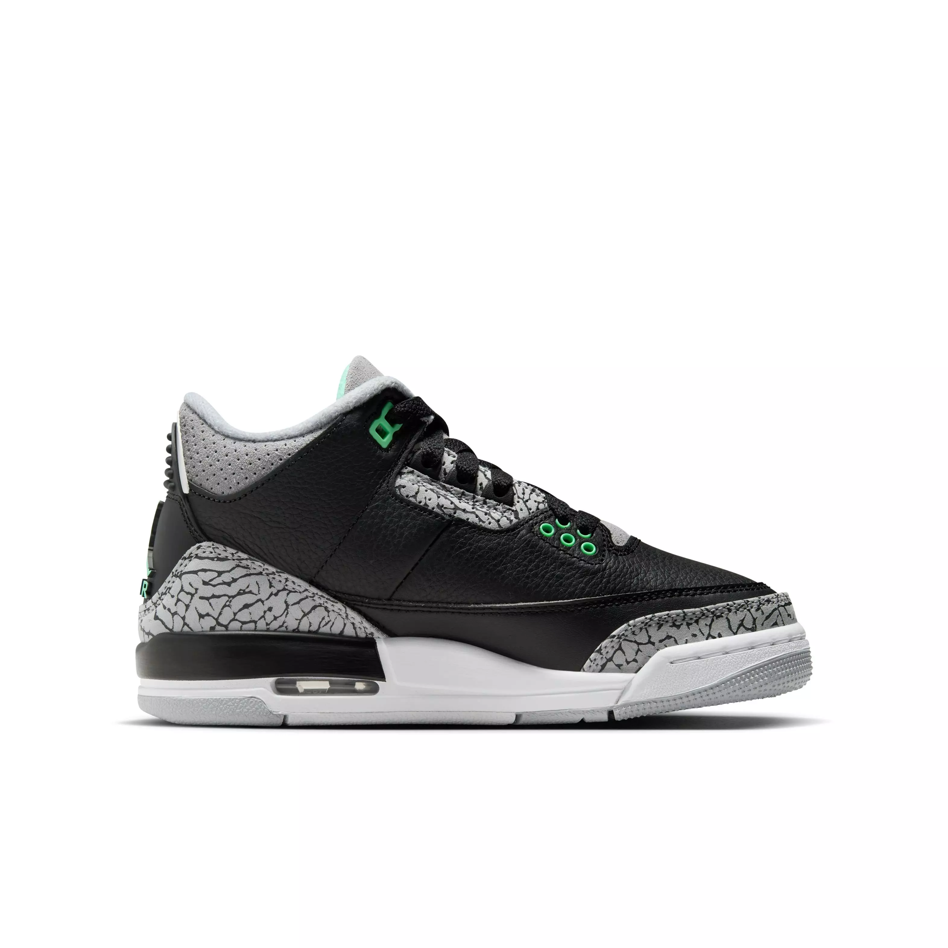 Jordan 3 Retro "Green Glow" Grade School Kids' Shoe - BLACK/GREEN GLOW/WHITE