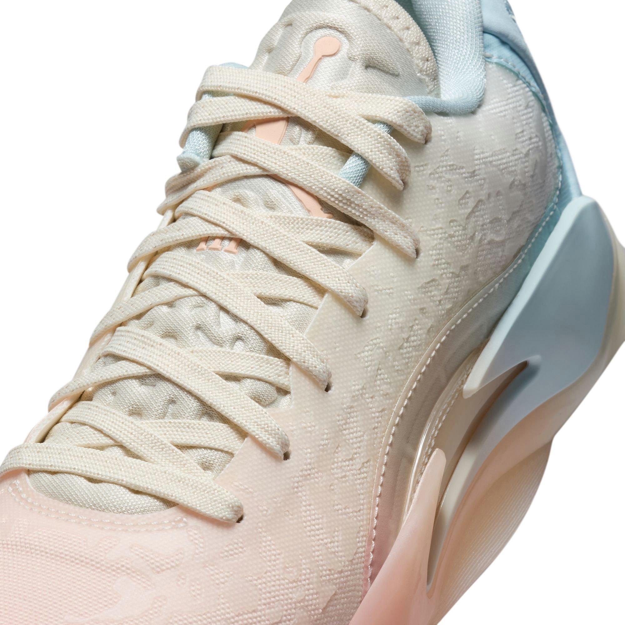 Jordan Zion 3 NRG "Rising" Grade School Kids' Basketball Shoe - BLEACHED CORAL/CRIMSON TINT/PALE IVORY Thumbnail View 4