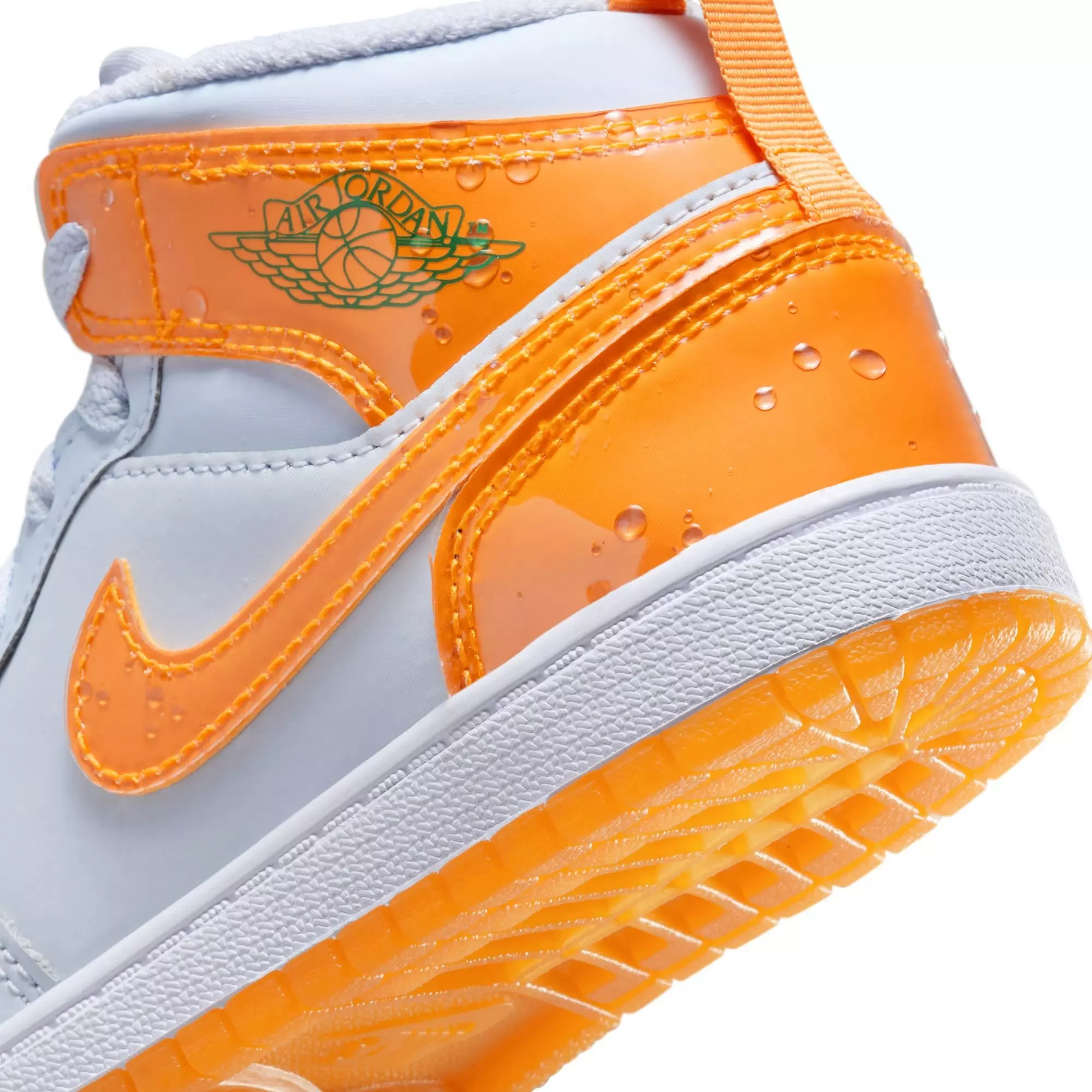 Jordan 1 Mid SE "Football Grey/Orange Peel/Pine Green" Preschool Boys' Shoe - GREY/ORANGE