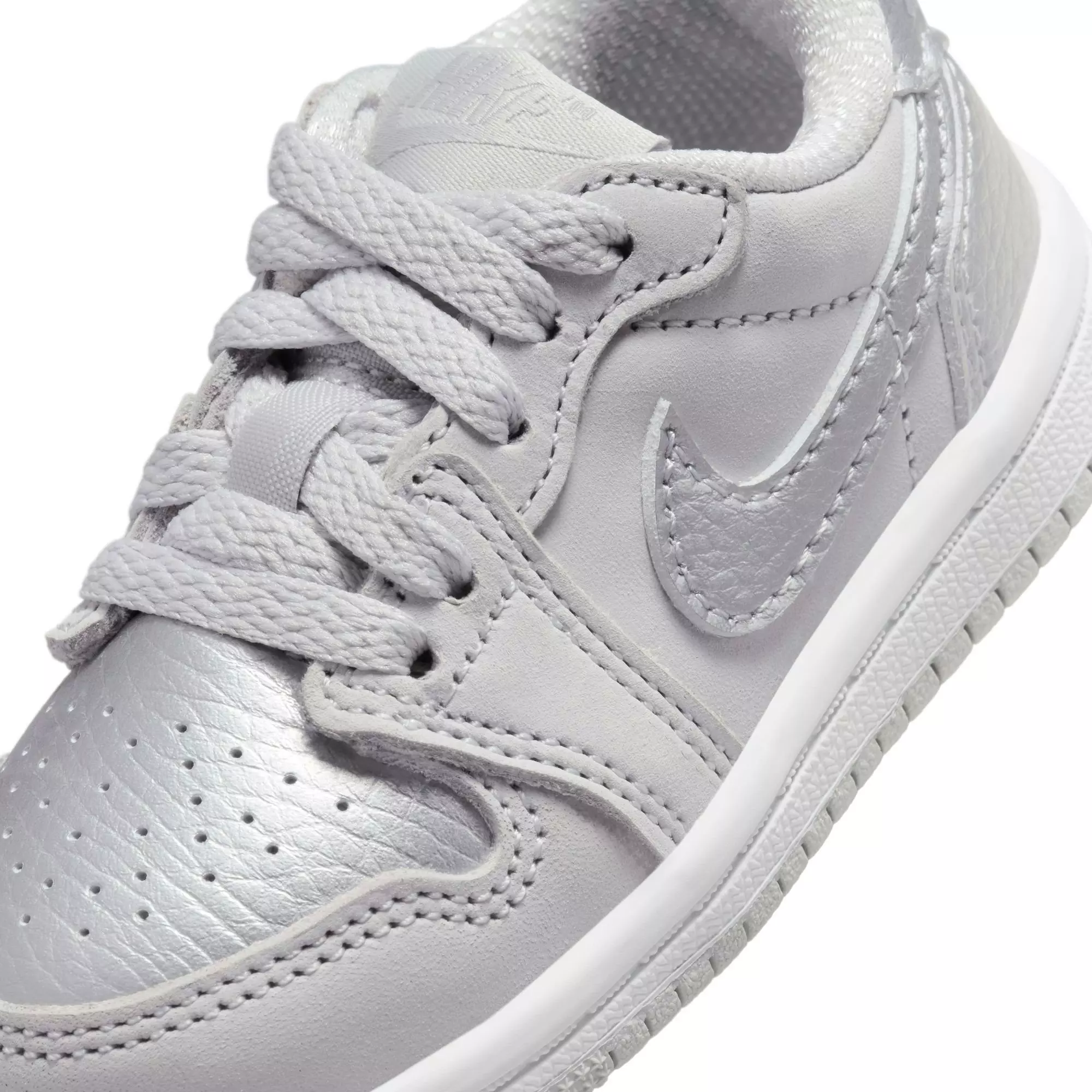 Jordan 1 Retro Low OG "Metallic Silver" Toddler Kids' Shoe - NEUTRAL GREY/METALLIC SILVER/WHITE
