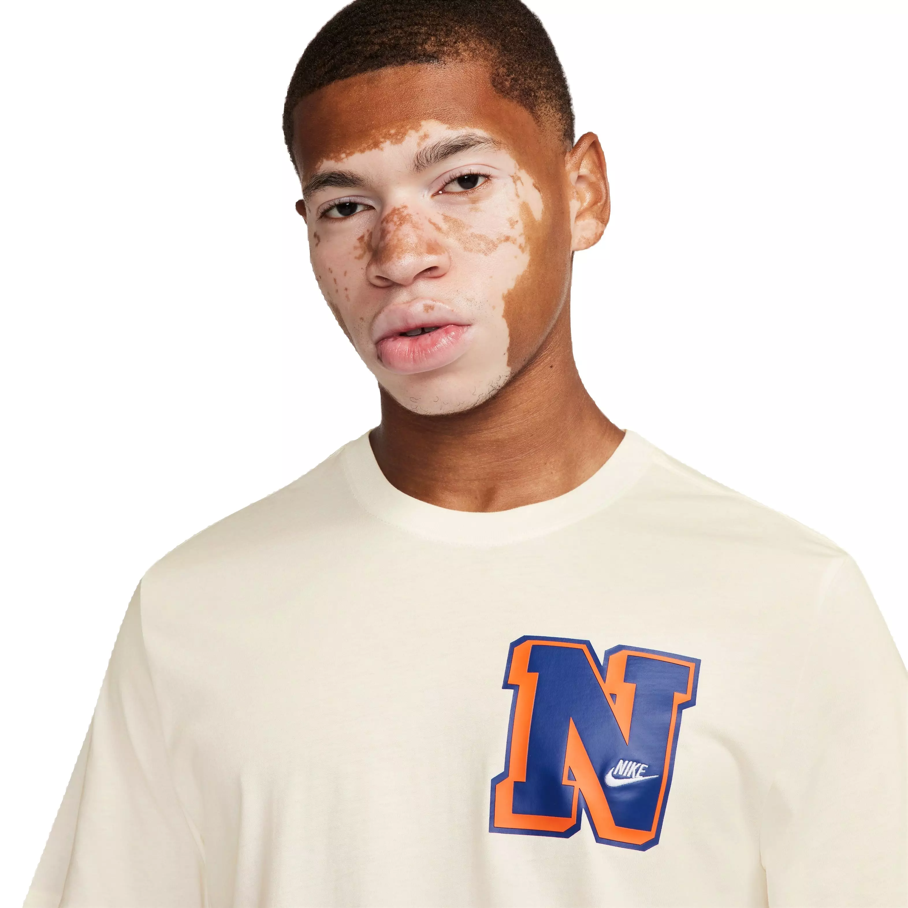 Nike Men's Sportswear Club Varsity Tee