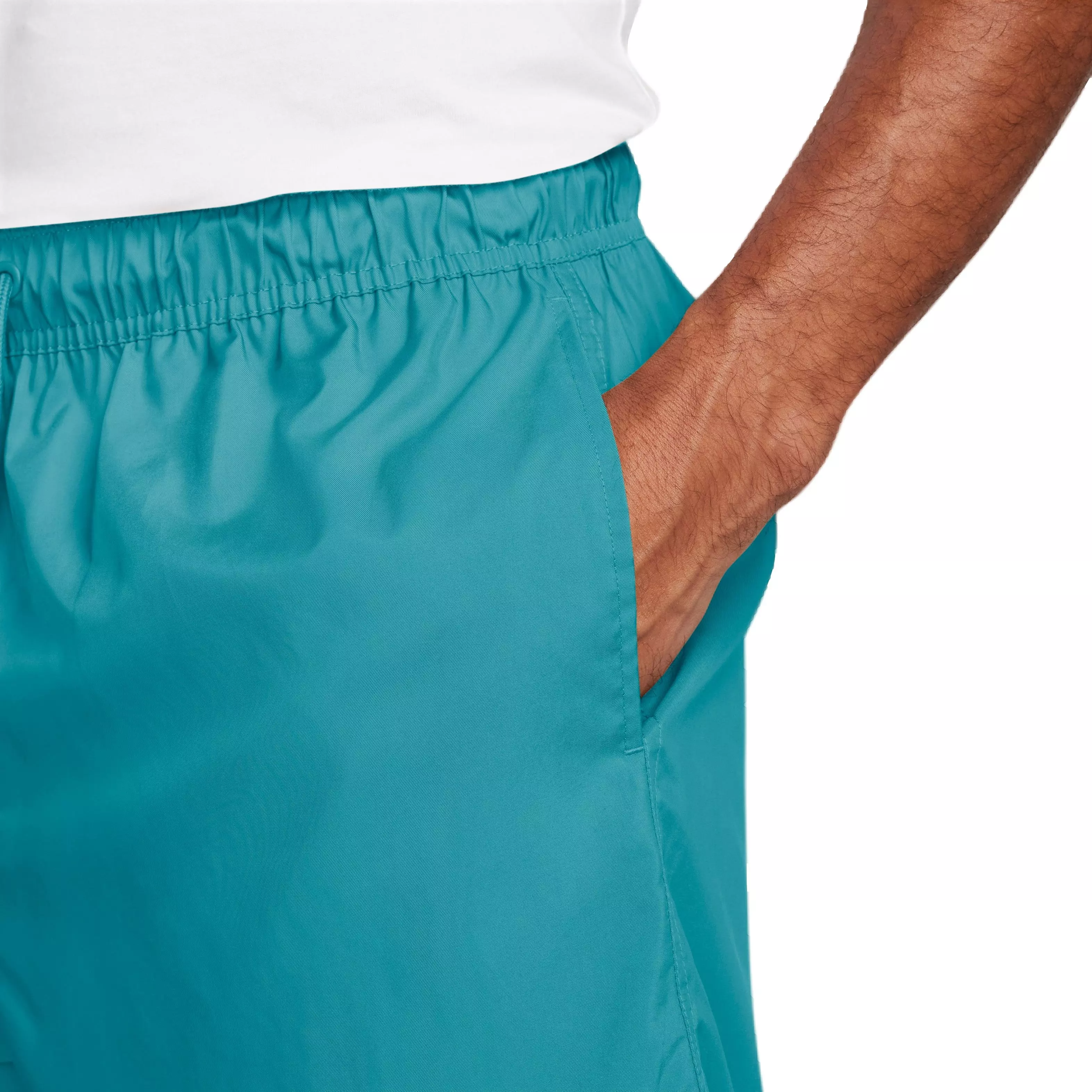 Nike Men's Club Woven Flow Shorts - Blue - BLUE