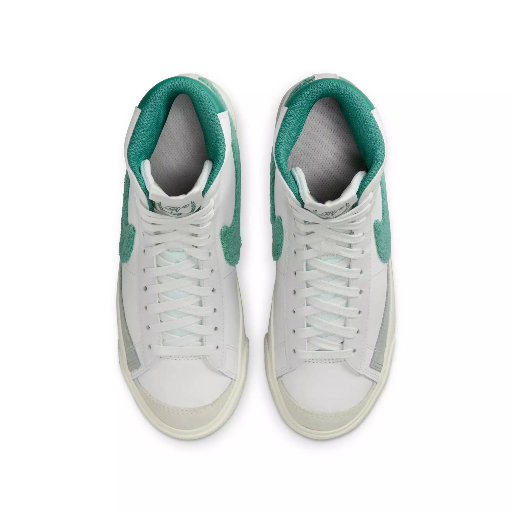 Nike Blazer Mid '77 SE "Summit White/Bicoastal/Phantom" Grade School Boys' Shoe - WHITE/GREEN