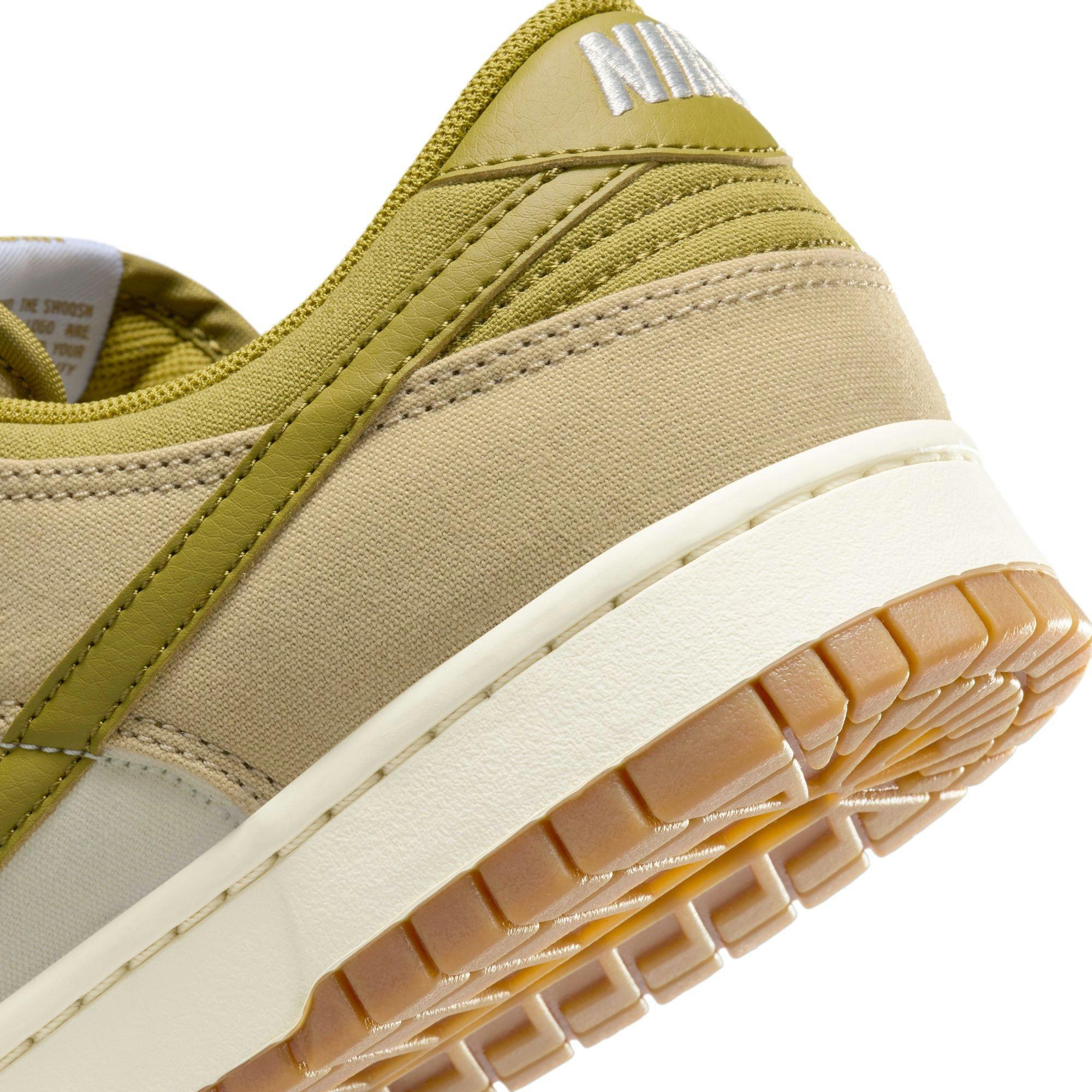 Nike Dunk Low "Since '72" Men's Shoe - SAIL/PACIFIC MOSS/CREAM II Thumbnail View 10