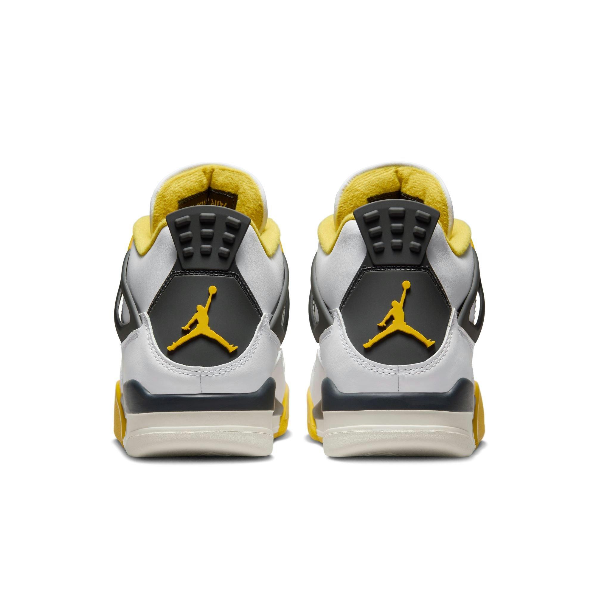 Jordan 4 Retro Women's Vivid Sulfur Shoe