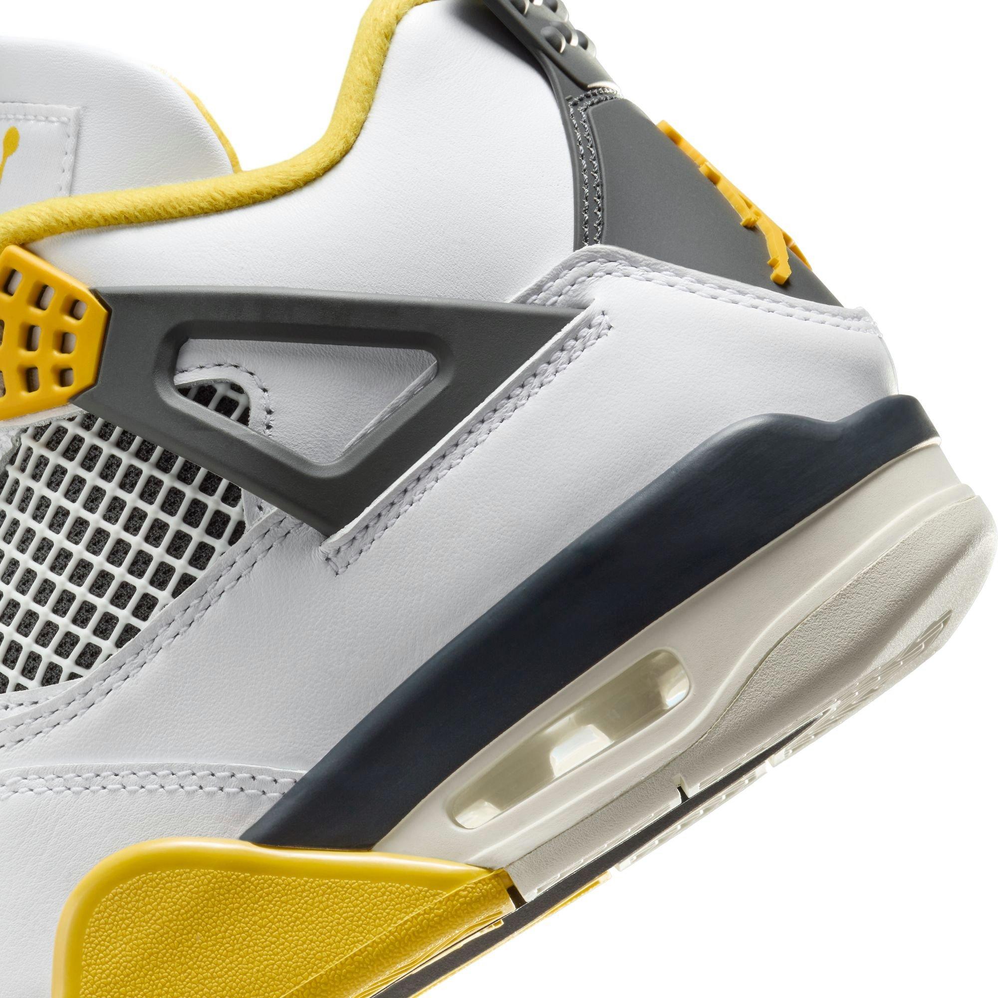 Jordan 4 Retro Women's Vivid Sulfur Shoe