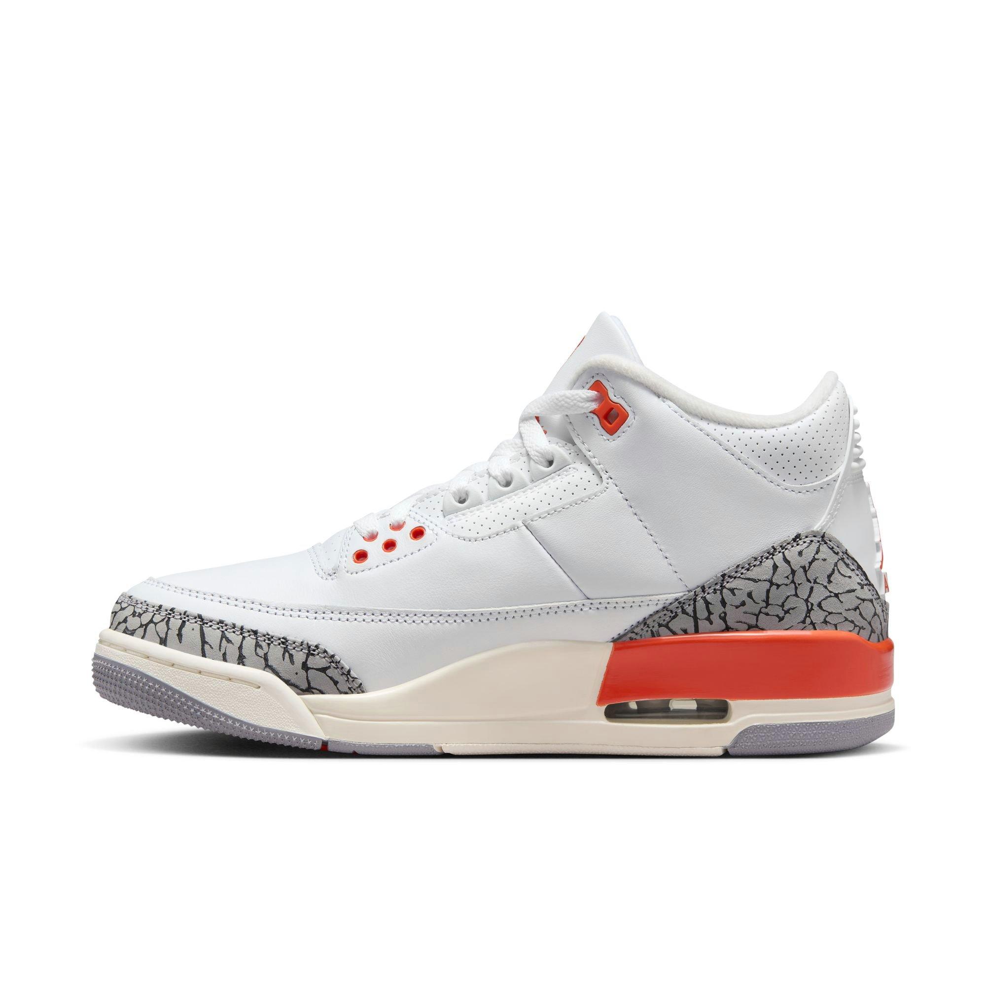 Jordan 3 Retro &ldquo;Georgia Peach&rdquo; Women's Shoe - COSMIC CLAY/SAIL/CEMENT GREY Thumbnail View 7