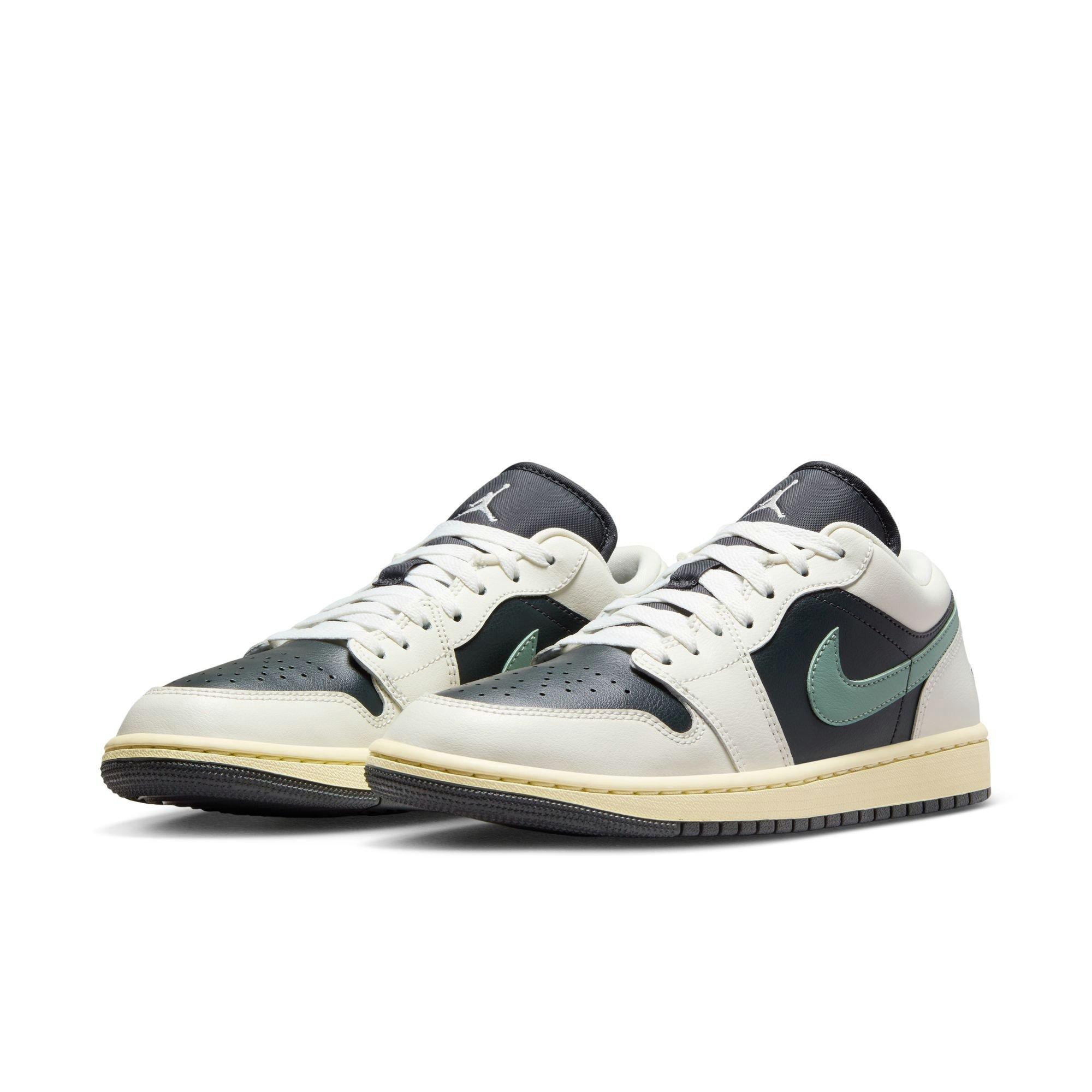 Jordan 1 Low "Anthracite/Jade Smoke/Sail/Legend Sand" Women's Shoe - GREEN Thumbnail View 5