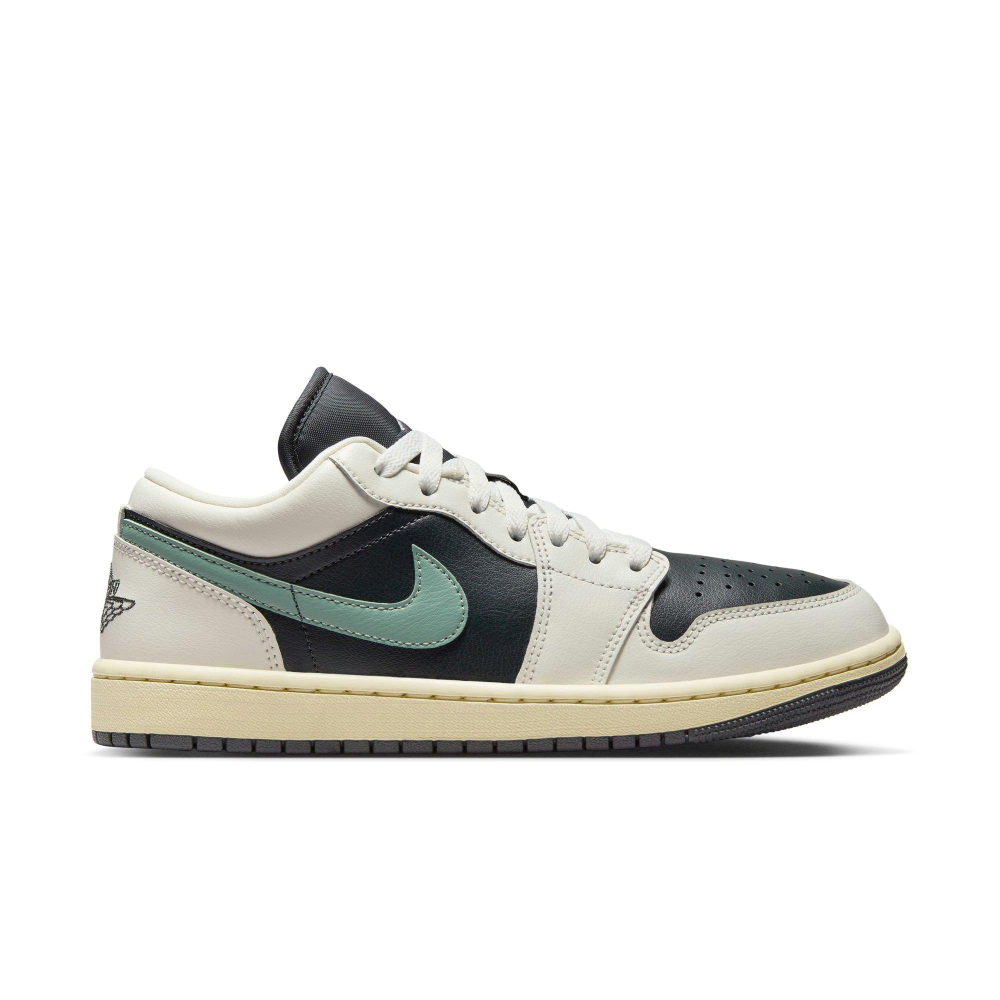 Jordan 1 Low "Anthracite/Jade Smoke/Sail/Legend Sand" Women's Shoe - GREEN Thumbnail View 1