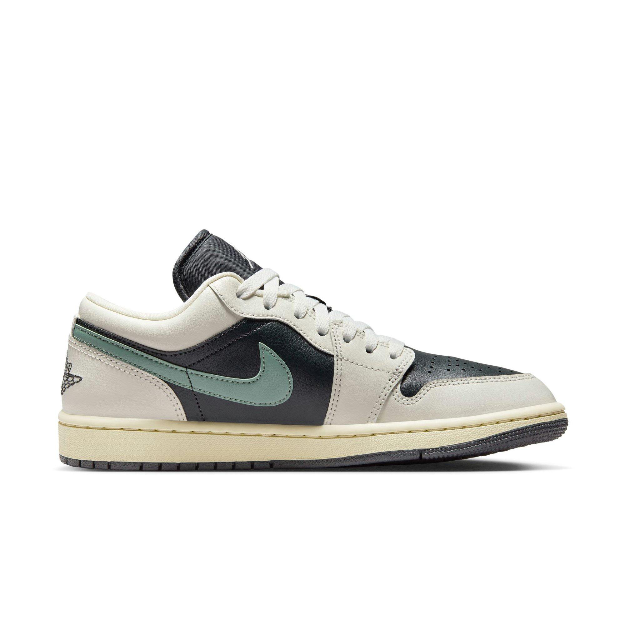 Jordan 1 Low "Anthracite/Jade Smoke/Sail/Legend Sand" Women's Shoe - GREEN Thumbnail View 2