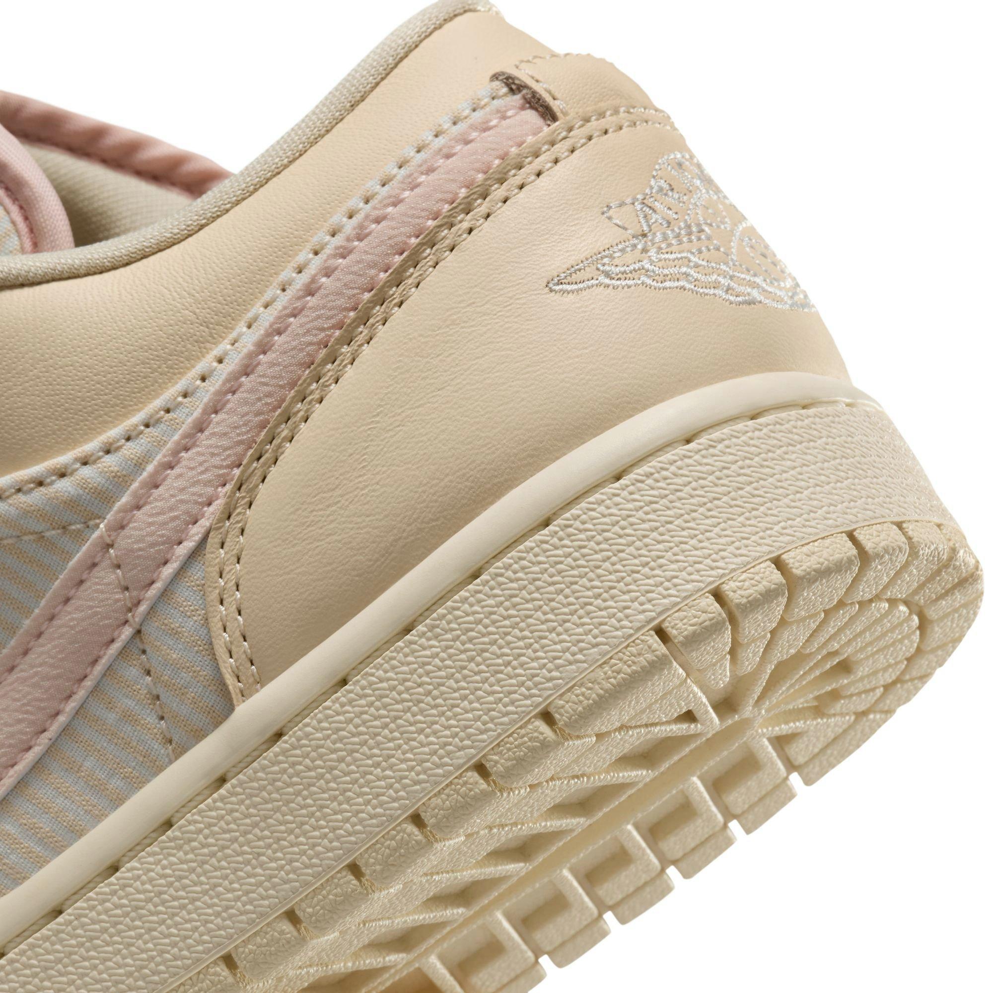 Jordan 1 Low SE "Muslin/Legend Pink/Sail/Coconut Milk" Women's Shoe - PINK Thumbnail View 11