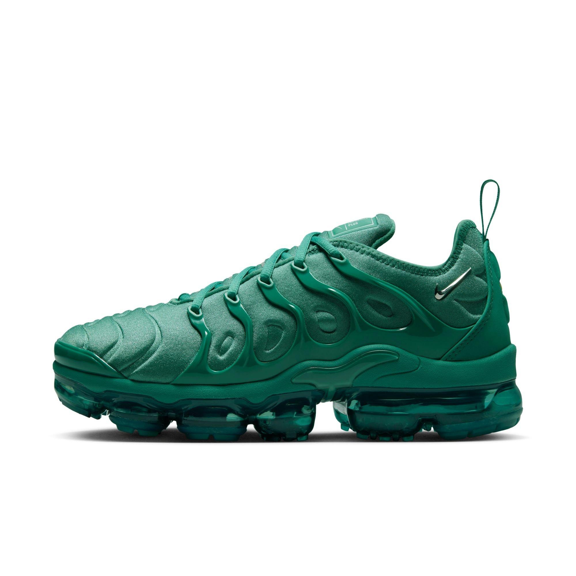 Nike VaporMax Plus "Bicoastal/Chrome/Metallic Silver" Women's Shoe - WHITE/GREEN Thumbnail View 4