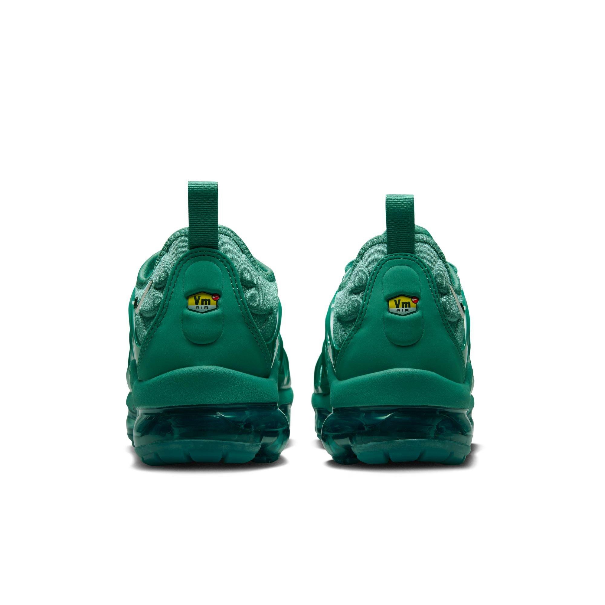 Nike VaporMax Plus "Bicoastal/Chrome/Metallic Silver" Women's Shoe - WHITE/GREEN Thumbnail View 7