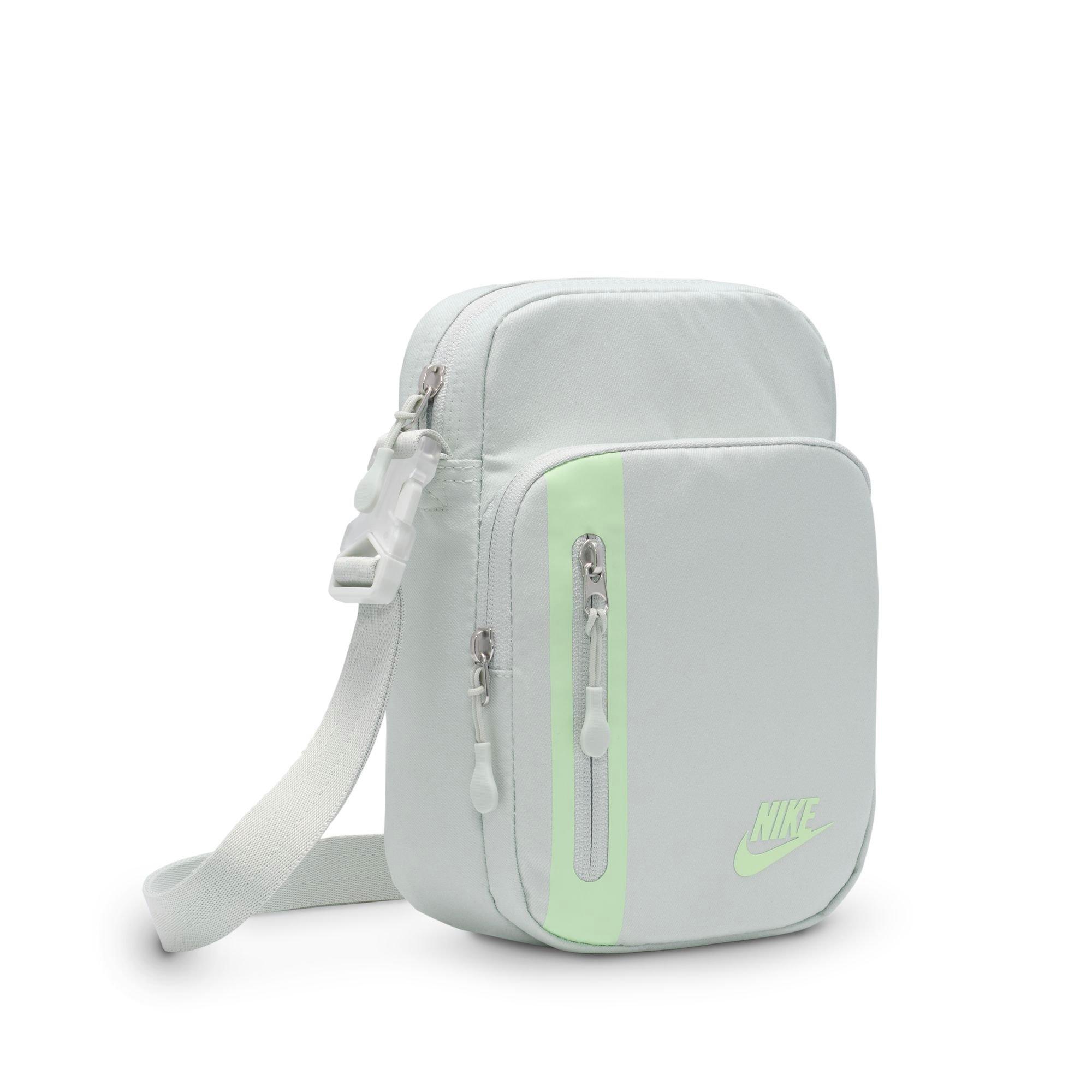 Nike Elemental Premium Crossbody Bag