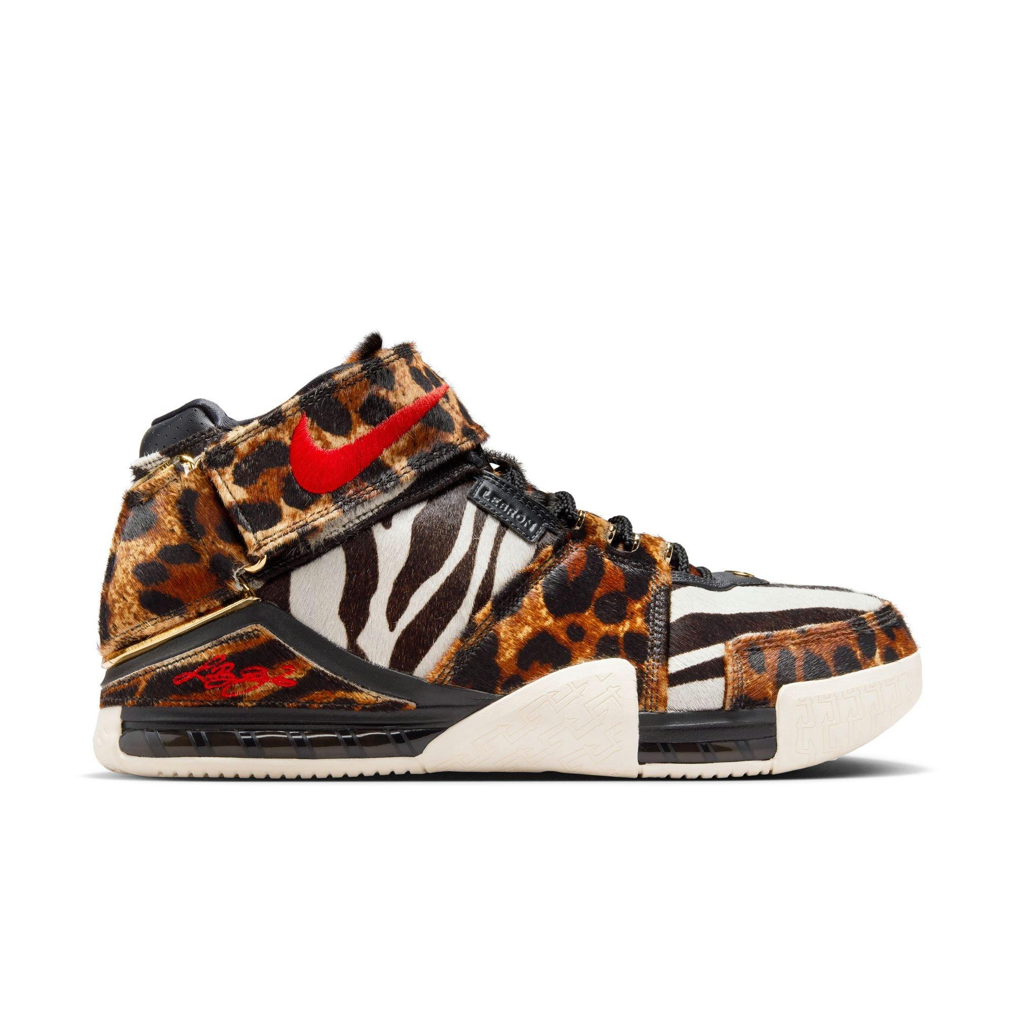 Nike Zoom LeBron 2 LX