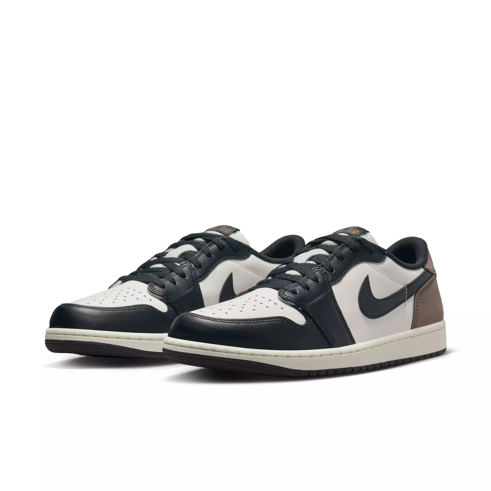 Jordan 1 Low OG "Mocha" Men's Shoe - SAIL/BLACK/DARK MOCHA