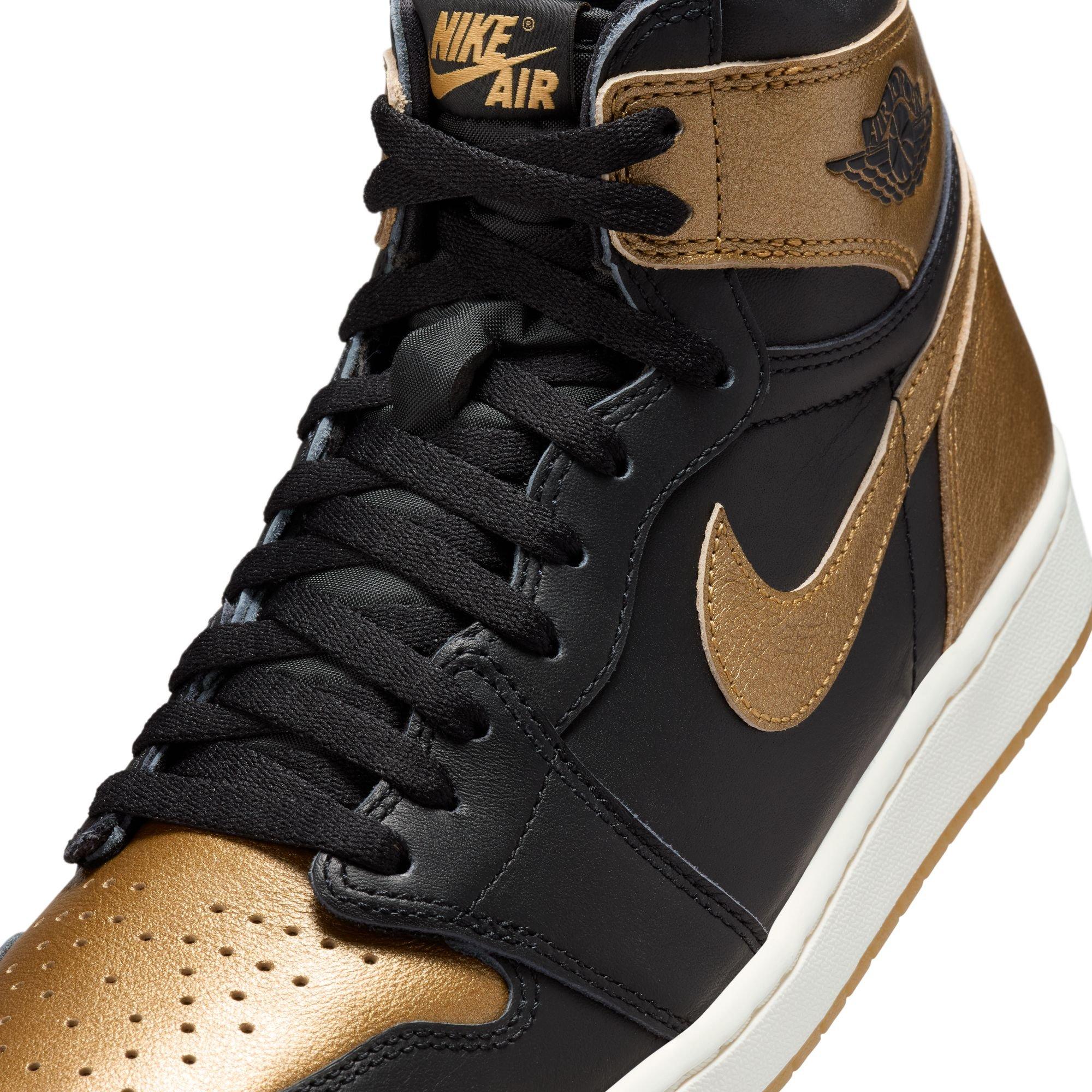 Jordan Black and Gold Men\'s Athletic Shoes Jordan Air Jordan 1 Retro High OG  main image 4