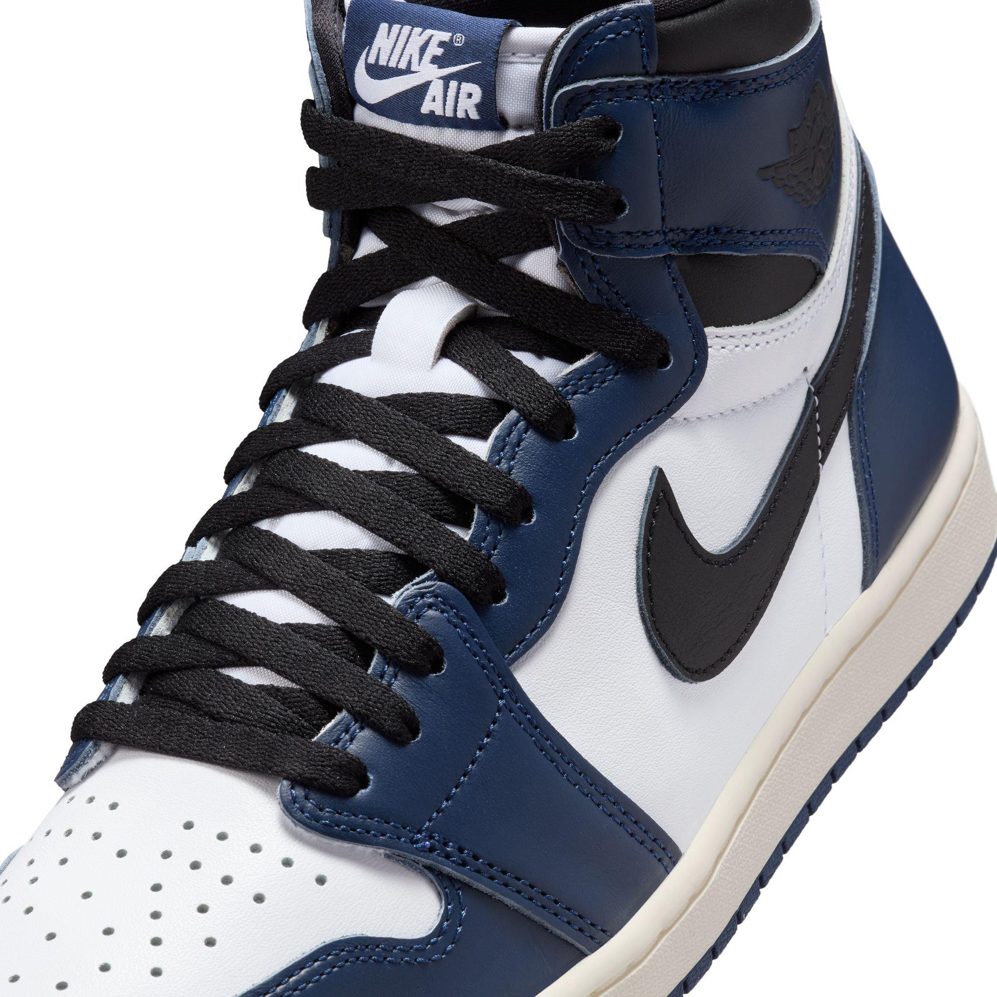 Jordan 1 Retro High OG "Midnight Navy" Men's Shoe - MIDNIGHT NAVY/BLACK/WHITE Thumbnail View 4