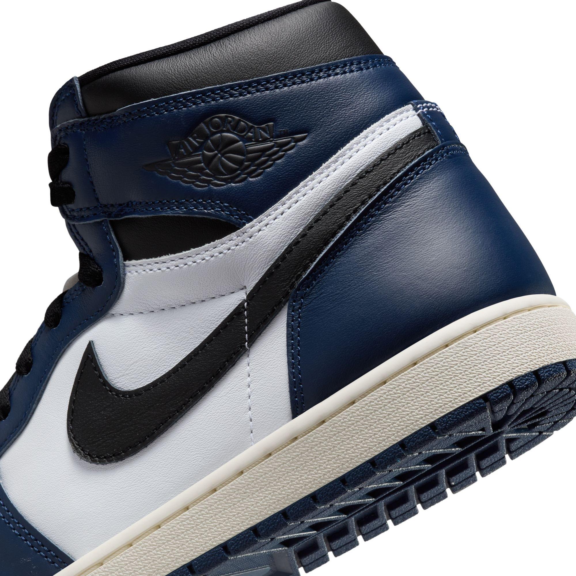 Jordan 1 Retro High OG "Midnight Navy" Men's Shoe - MIDNIGHT NAVY/BLACK/WHITE Thumbnail View 5