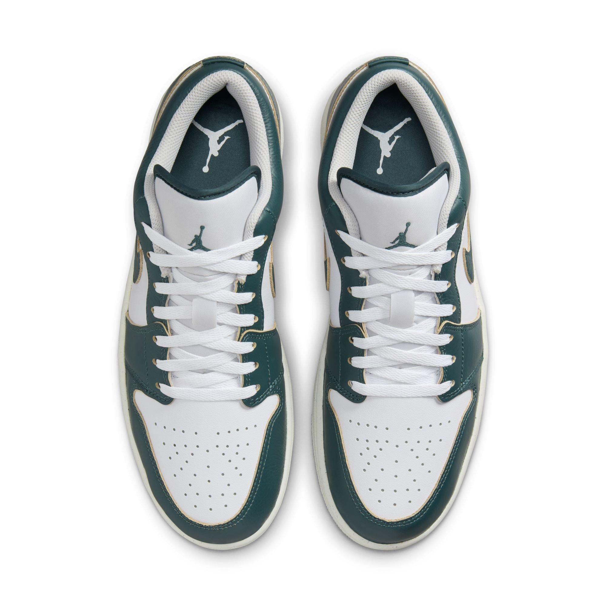 Jordan 1 Low SE "Oxidized Green" Men's Shoe - OXIDIZED GREEN/WHITE/SAIL Thumbnail View 6