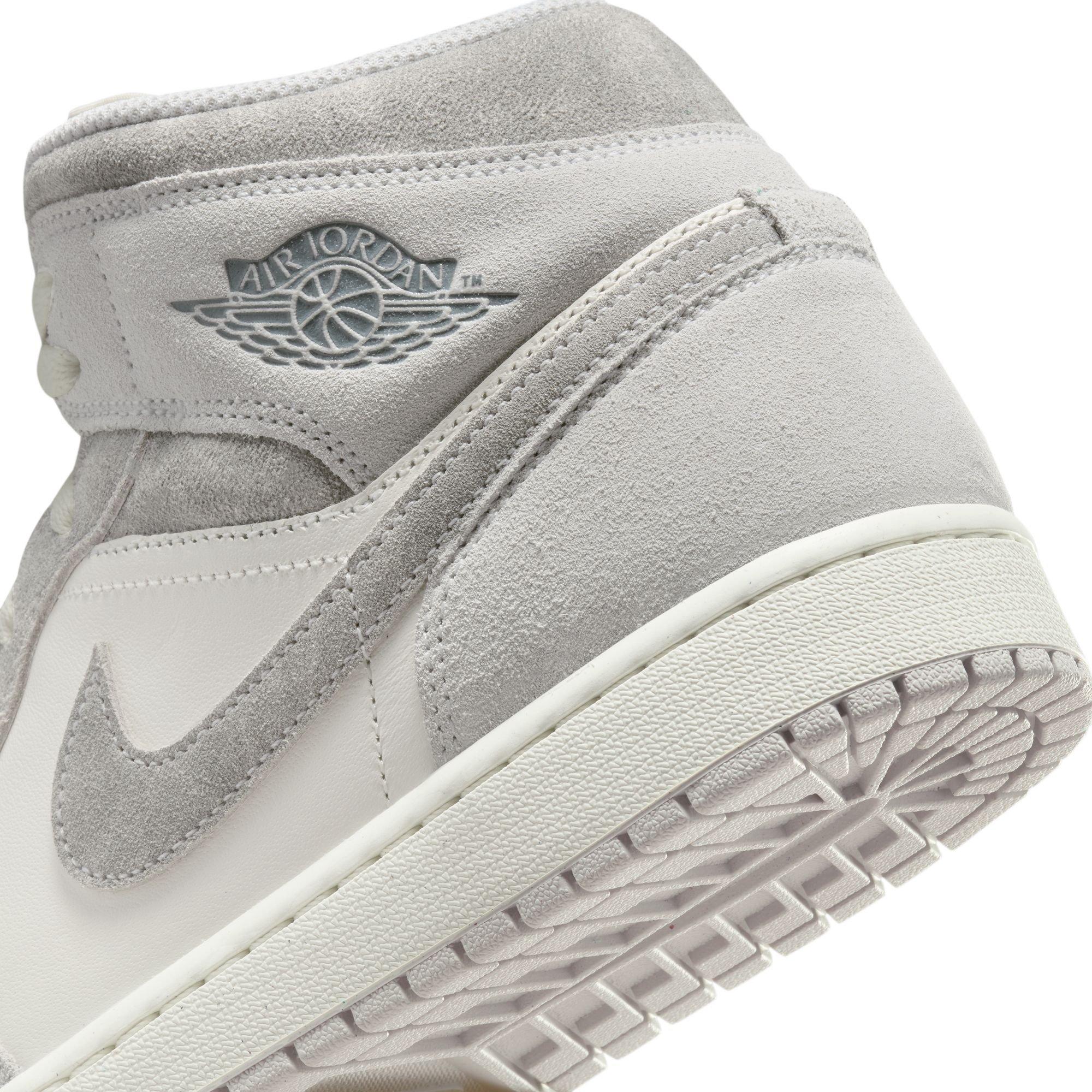 Jordan 1 Mid SE "Neutral Grey/Smoke Grey/Sail" Men's Shoe - GREY/WHITE Thumbnail View 11