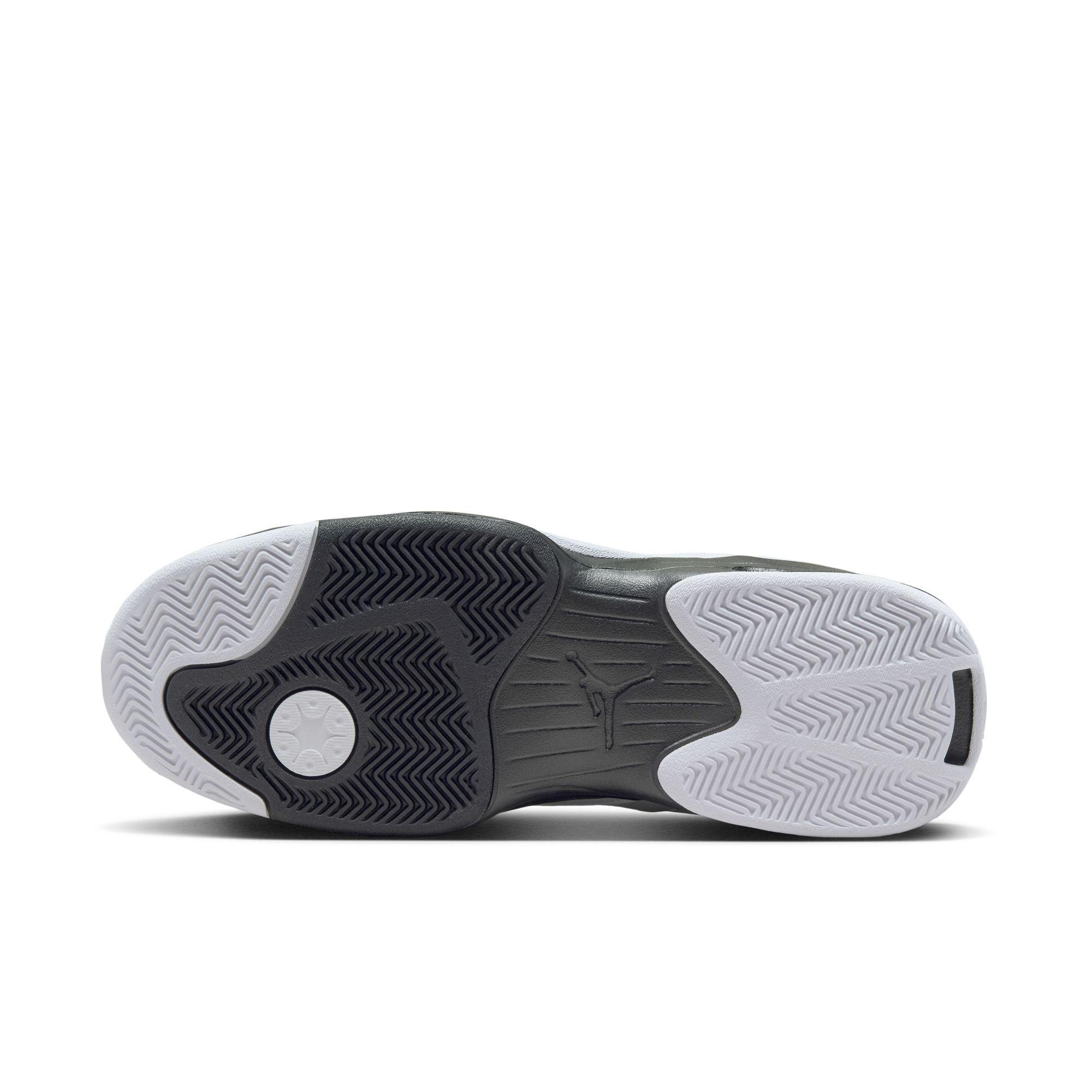 Jordan Max Aura 6 "White/Metallic Gold/Black" Men's Shoe - WHITE/GOLD Thumbnail View 22