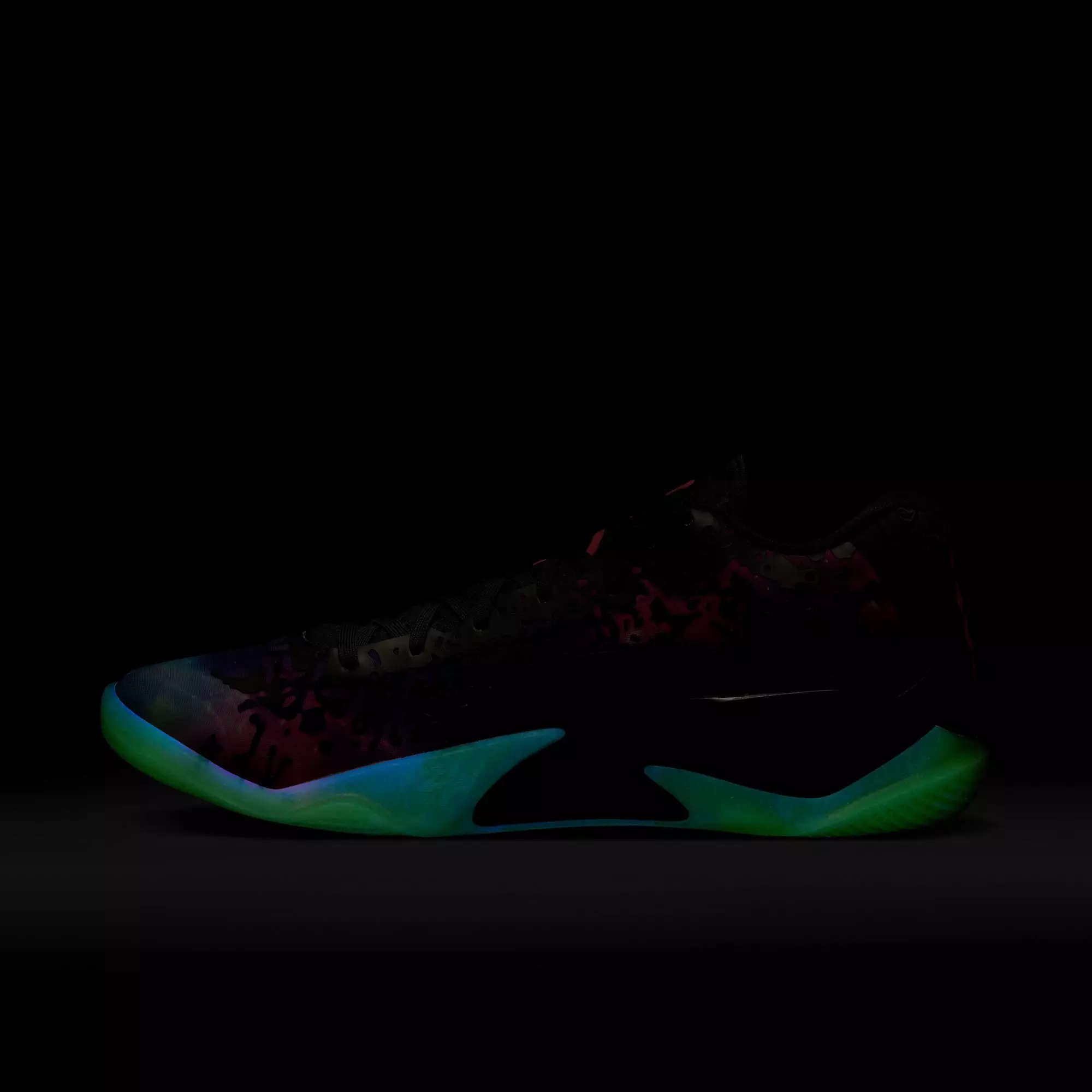 Jordan Zion 3 "Lift Off" Men's Basketball Shoe - BLACK/RED