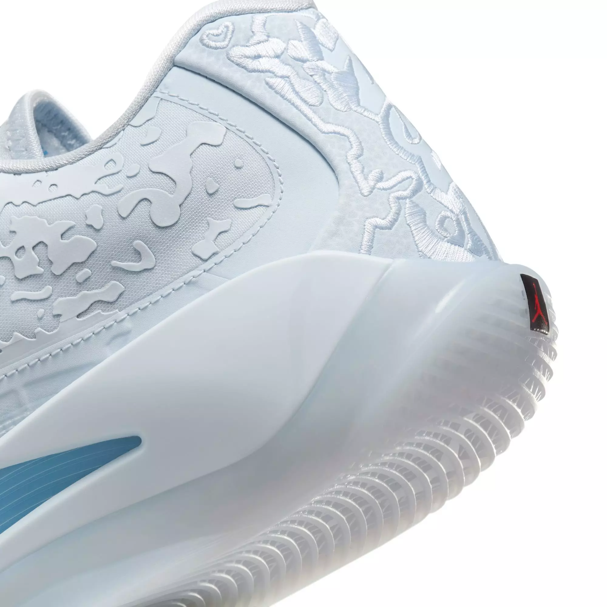 Jordan Zion 3 "Carolina" Men's Basketball Shoe - HALF BLUE/UNIVERSITY BLUE