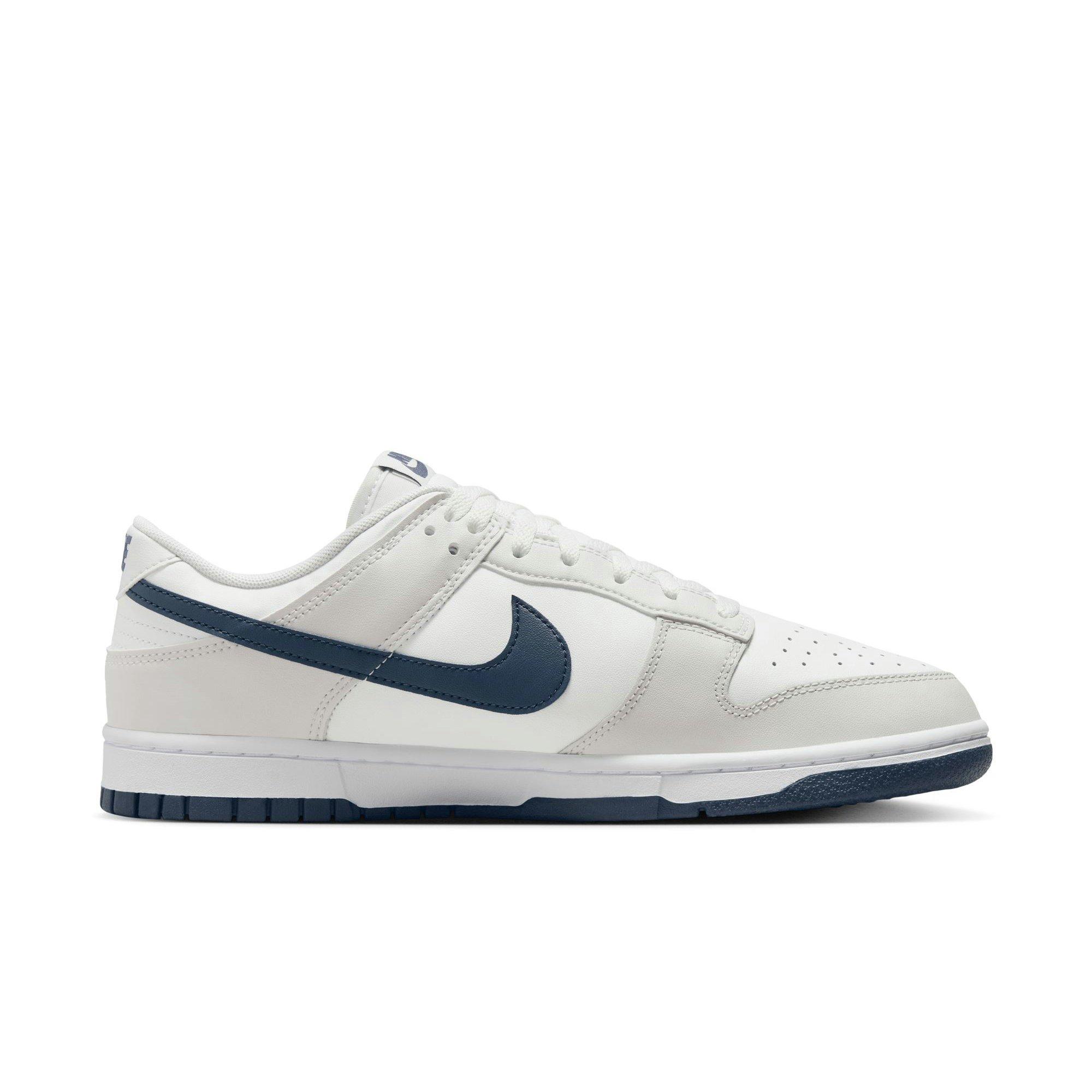 Retailer Nike dunk low midnight navy