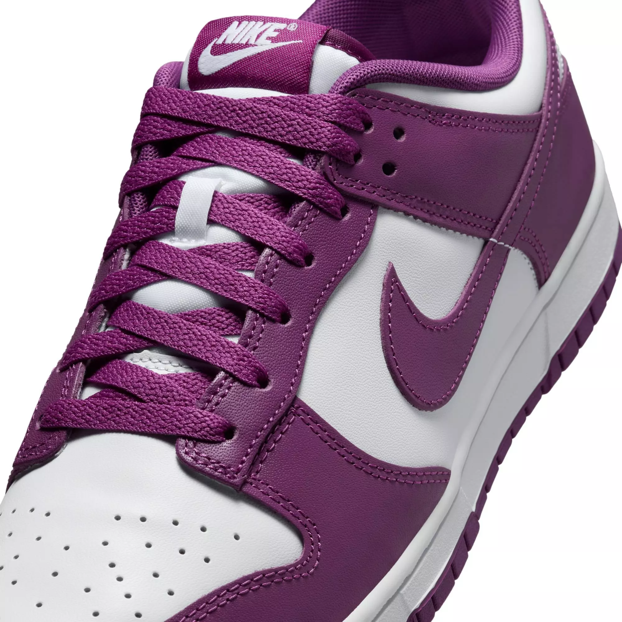 Nike Dunk Low Retro "White/Viotech" Men's Shoe - WHITE/PURPLE