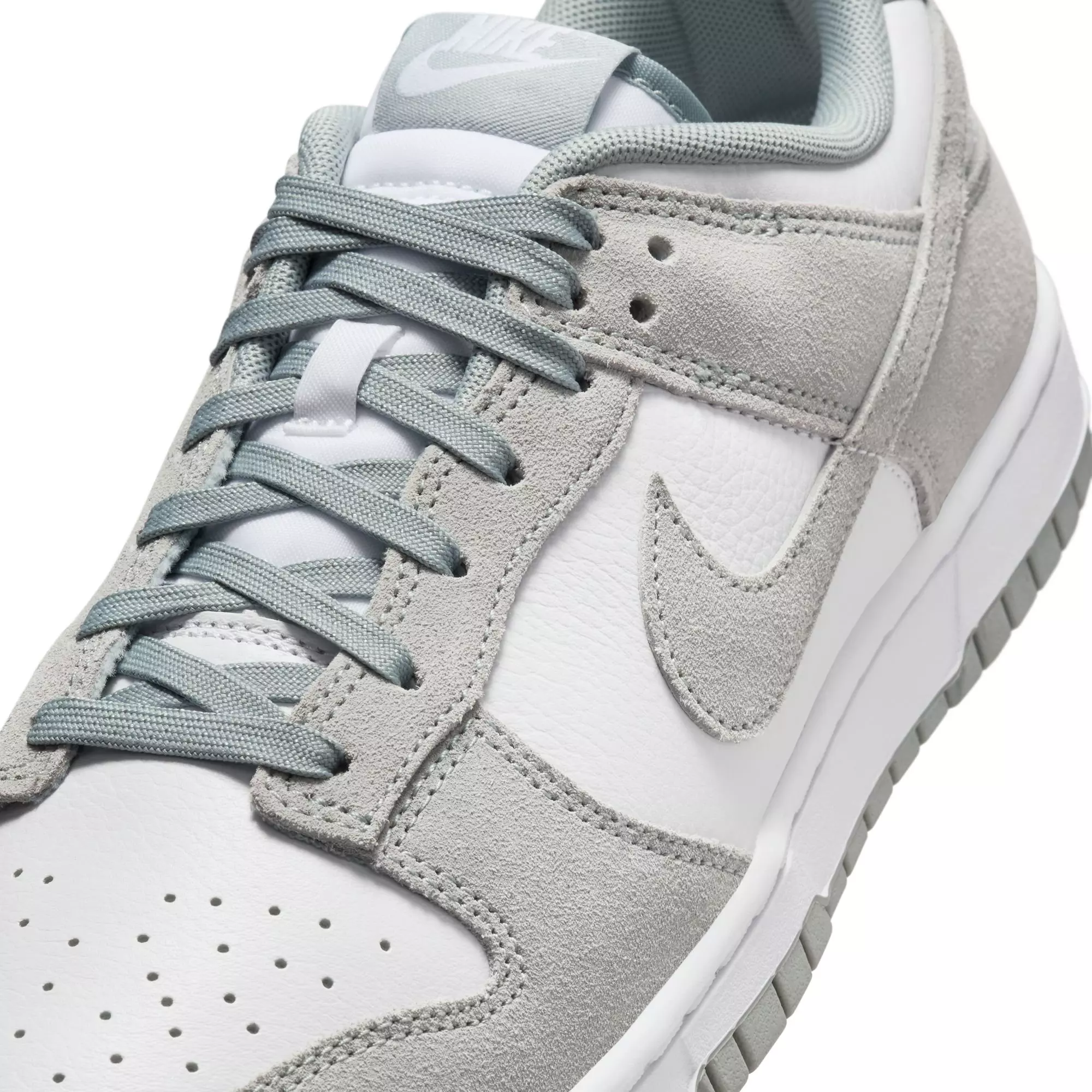 Nike Dunk Low Retro SE "White/Light Pumice" Men's Shoe - WHITE/GREY
