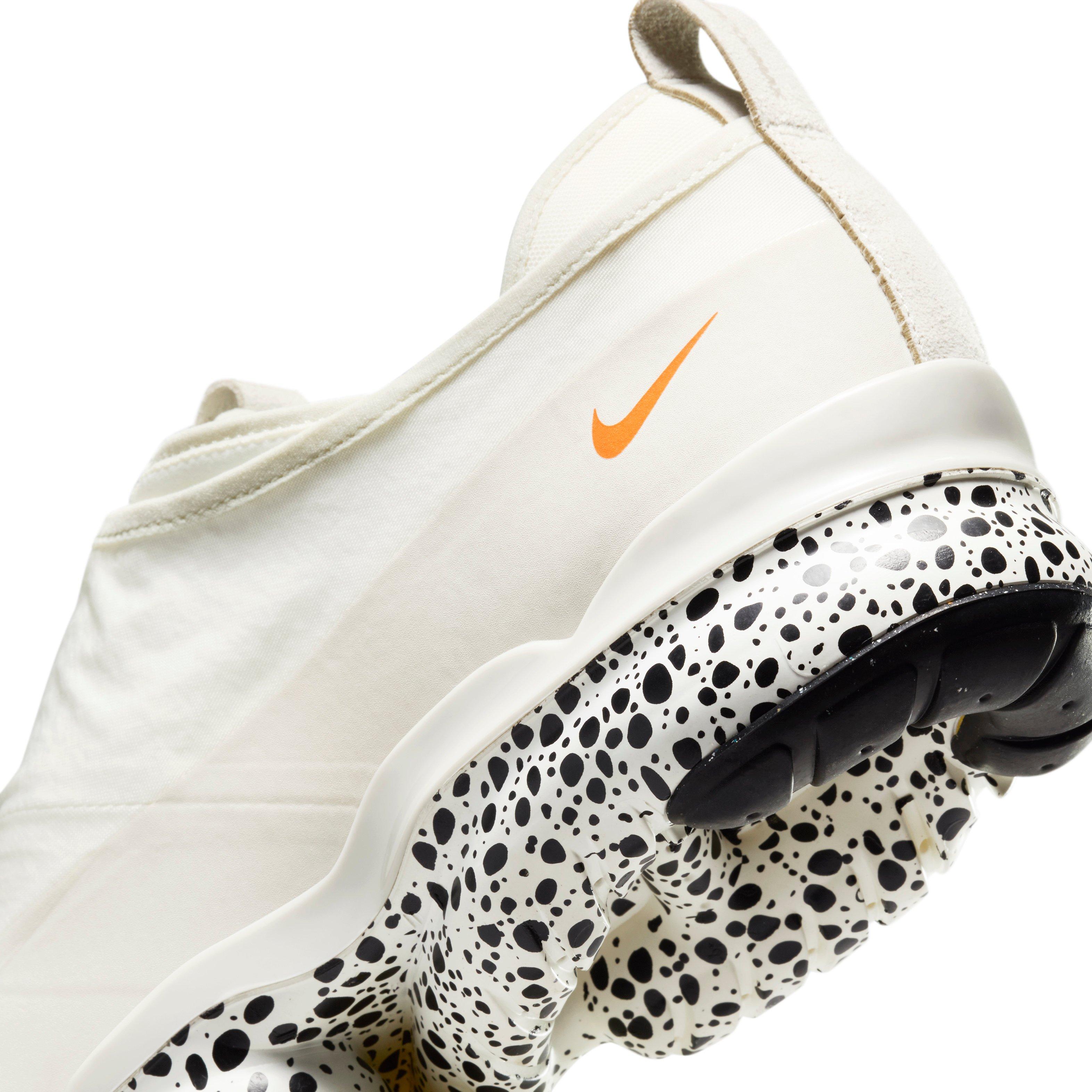 Nike Air VaporMax Moc Roam "Electric" Men's Shoe - TOTAL ORANGE/LIGHT BONE/BLACK Thumbnail View 5