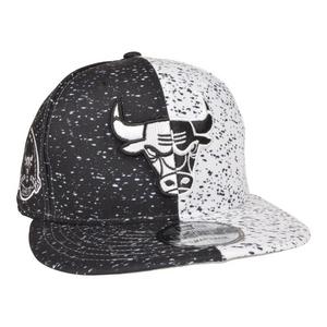 New Era Chicago Bulls 9FIFTY Retro 6 "Oreo" Snapback Hat-Black/White