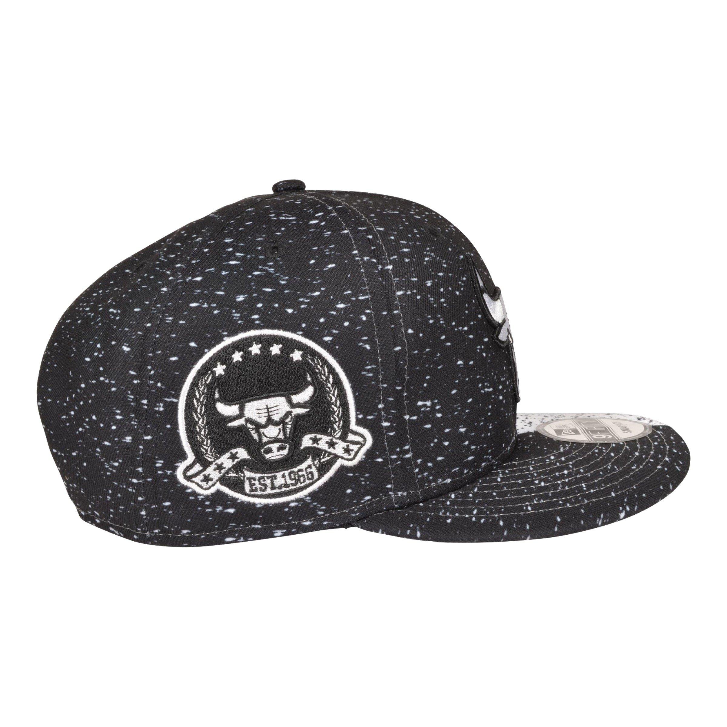 New Era Chicago Bulls 9FIFTY Retro 6 "Oreo" lack/White Snapback Hat-
